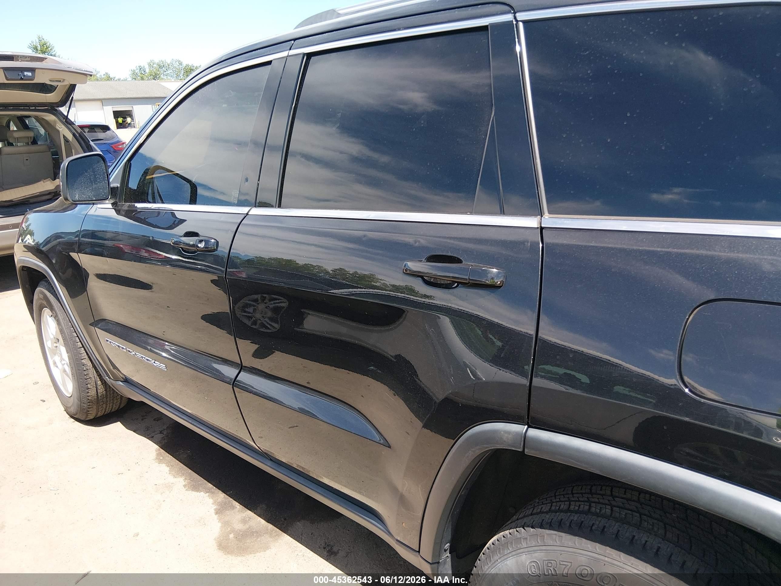 2014 Jeep Grand Cherokee Laredo Black vin: 1C4RJFAG4EC128086