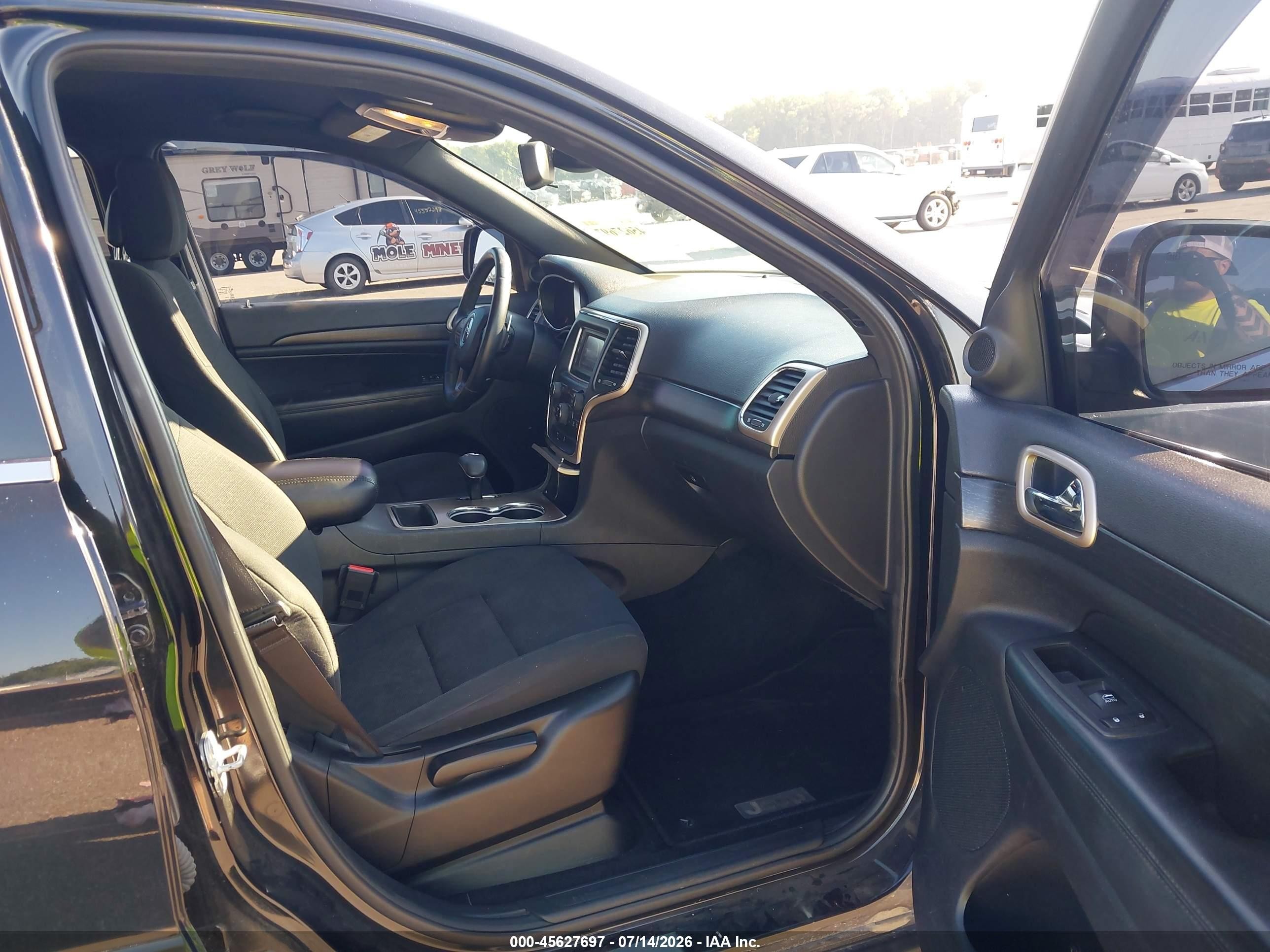 2014 Jeep Grand Cherokee Laredo Black vin: 1C4RJFAG4EC183394