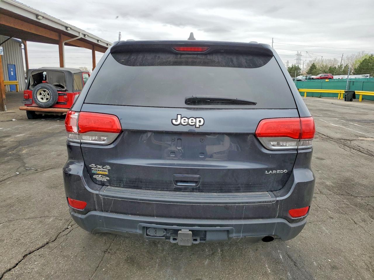 2014 Jeep Grand Cherokee Laredo Серый vin: 1C4RJFAG4EC199000