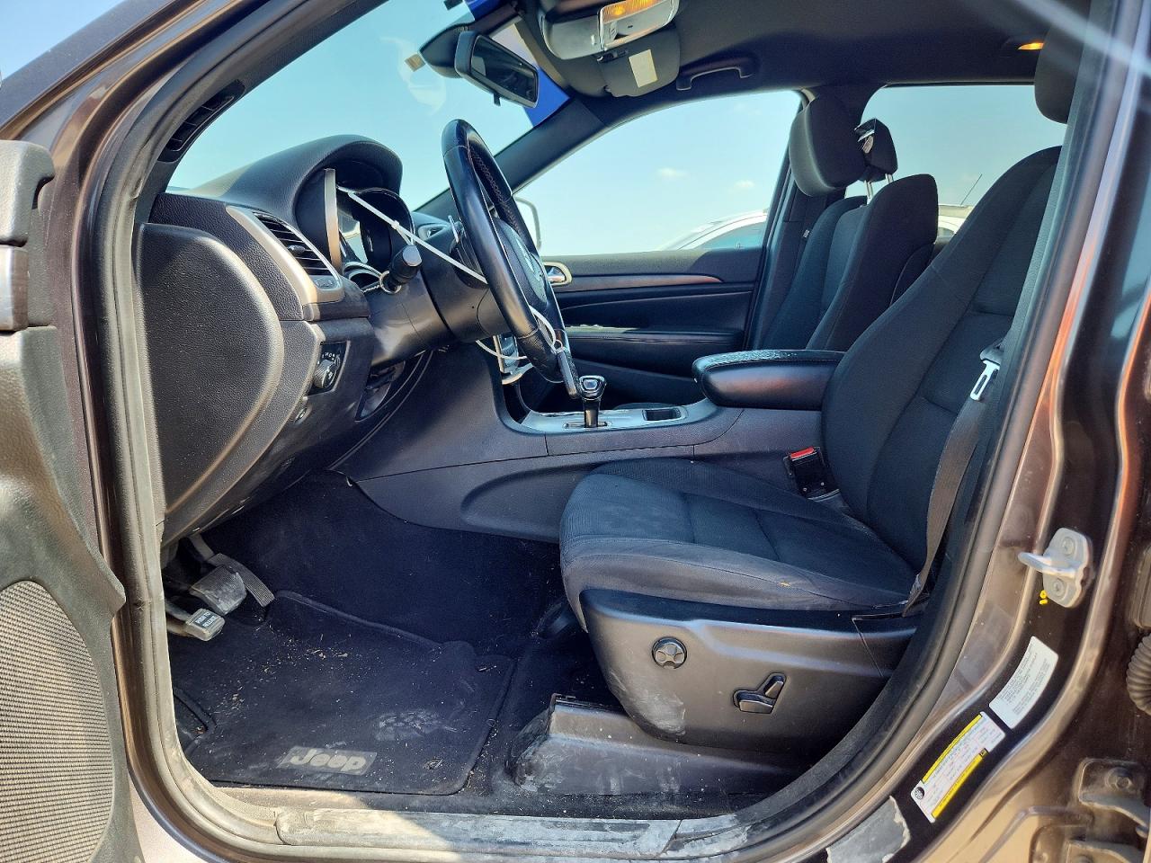 2014 Jeep Grand Cherokee Laredo Gray vin: 1C4RJFAG4EC218046