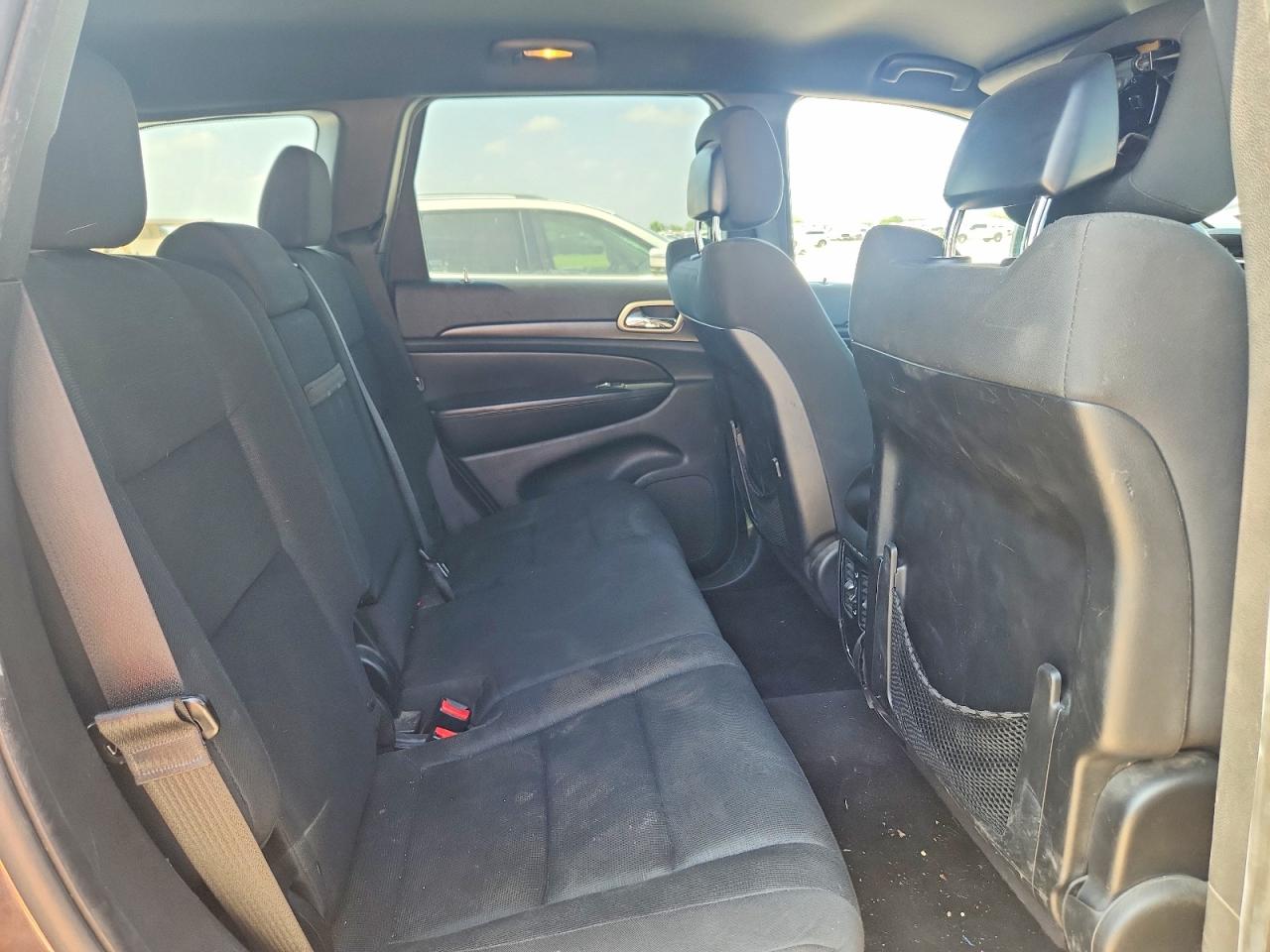 2014 Jeep Grand Cherokee Laredo Gray vin: 1C4RJFAG4EC218046