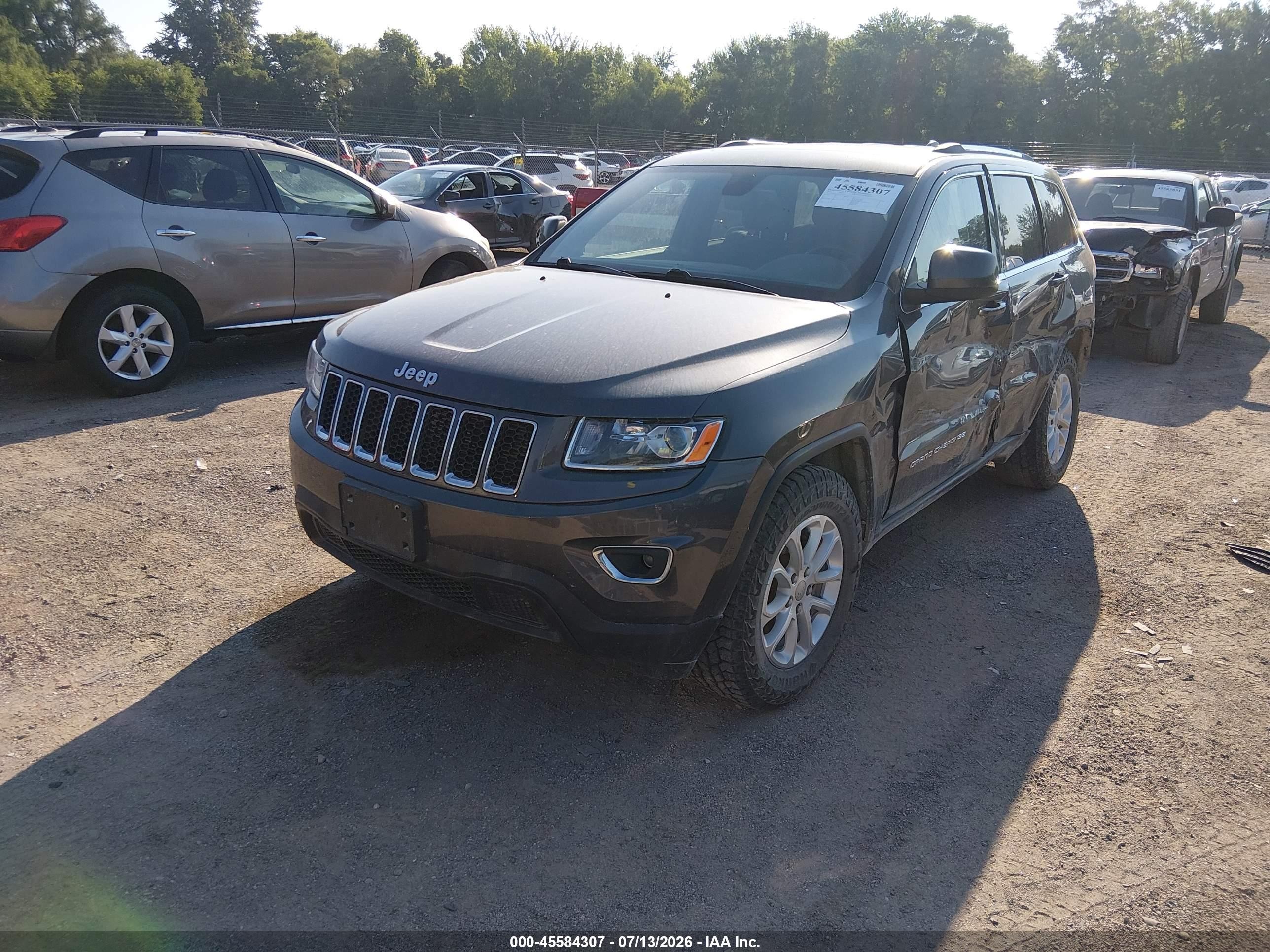 2014 Jeep Grand Cherokee Laredo Gray vin: 1C4RJFAG4EC256456