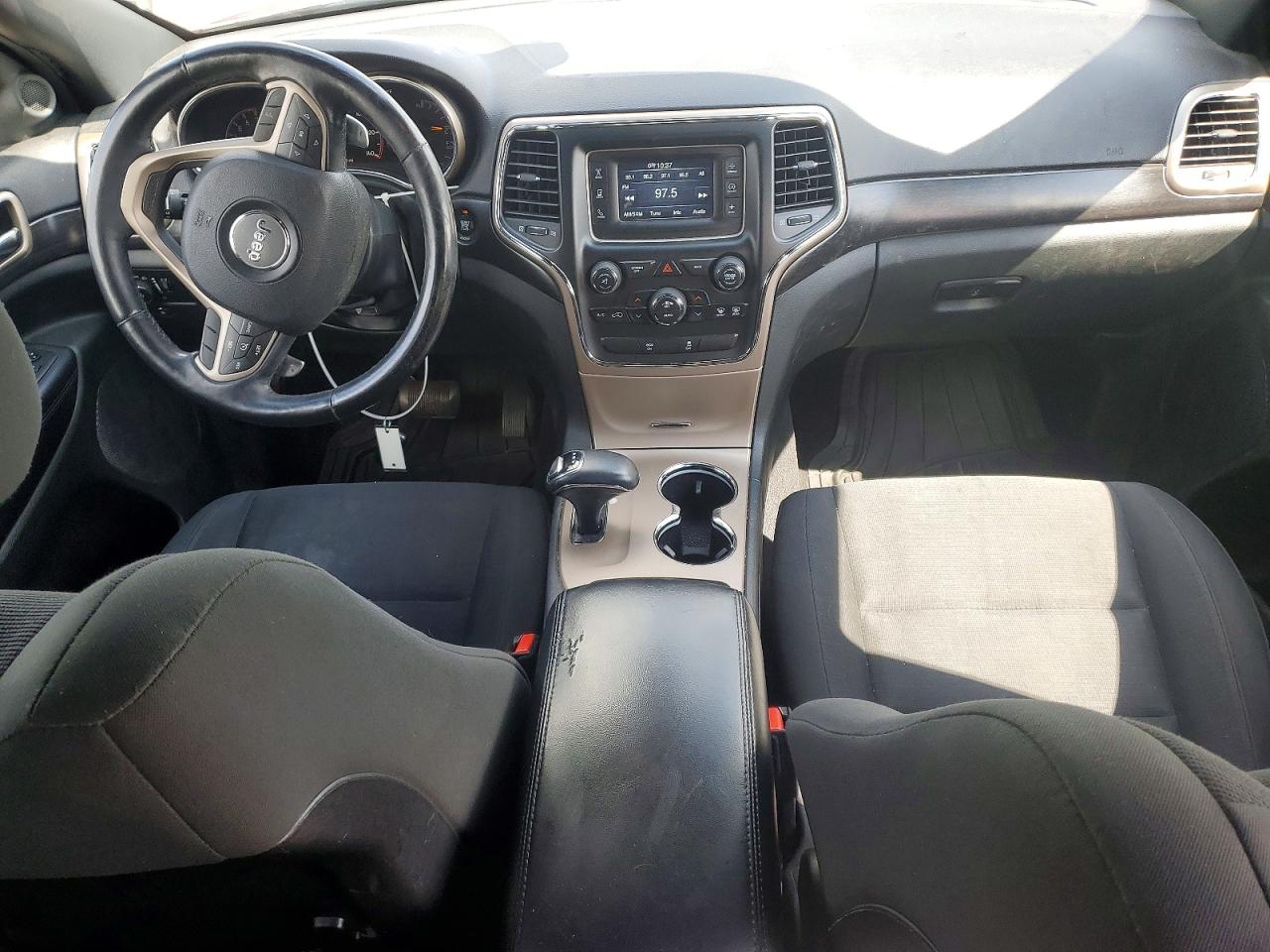 2014 Jeep Grand Cherokee Laredo Red vin: 1C4RJFAG4EC315148