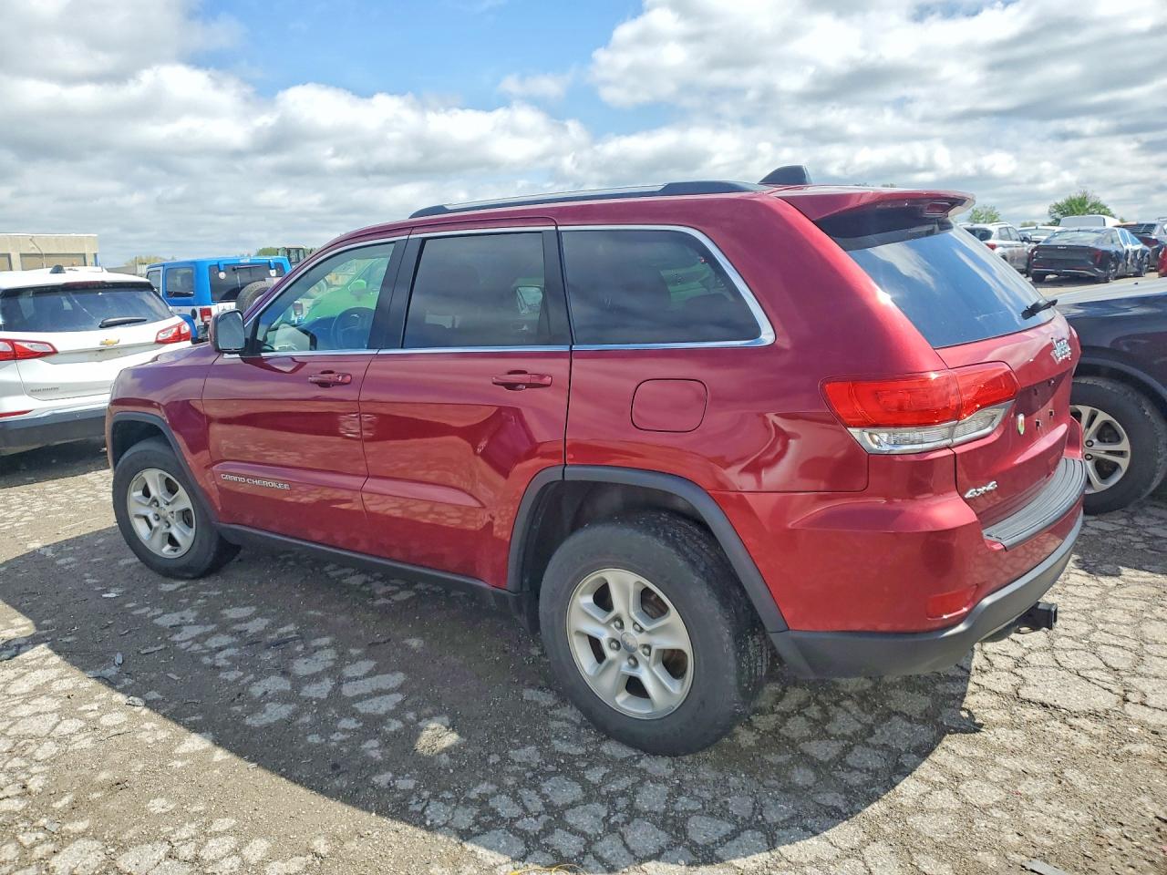 2014 Jeep Grand Cherokee Laredo Red vin: 1C4RJFAG4EC315148