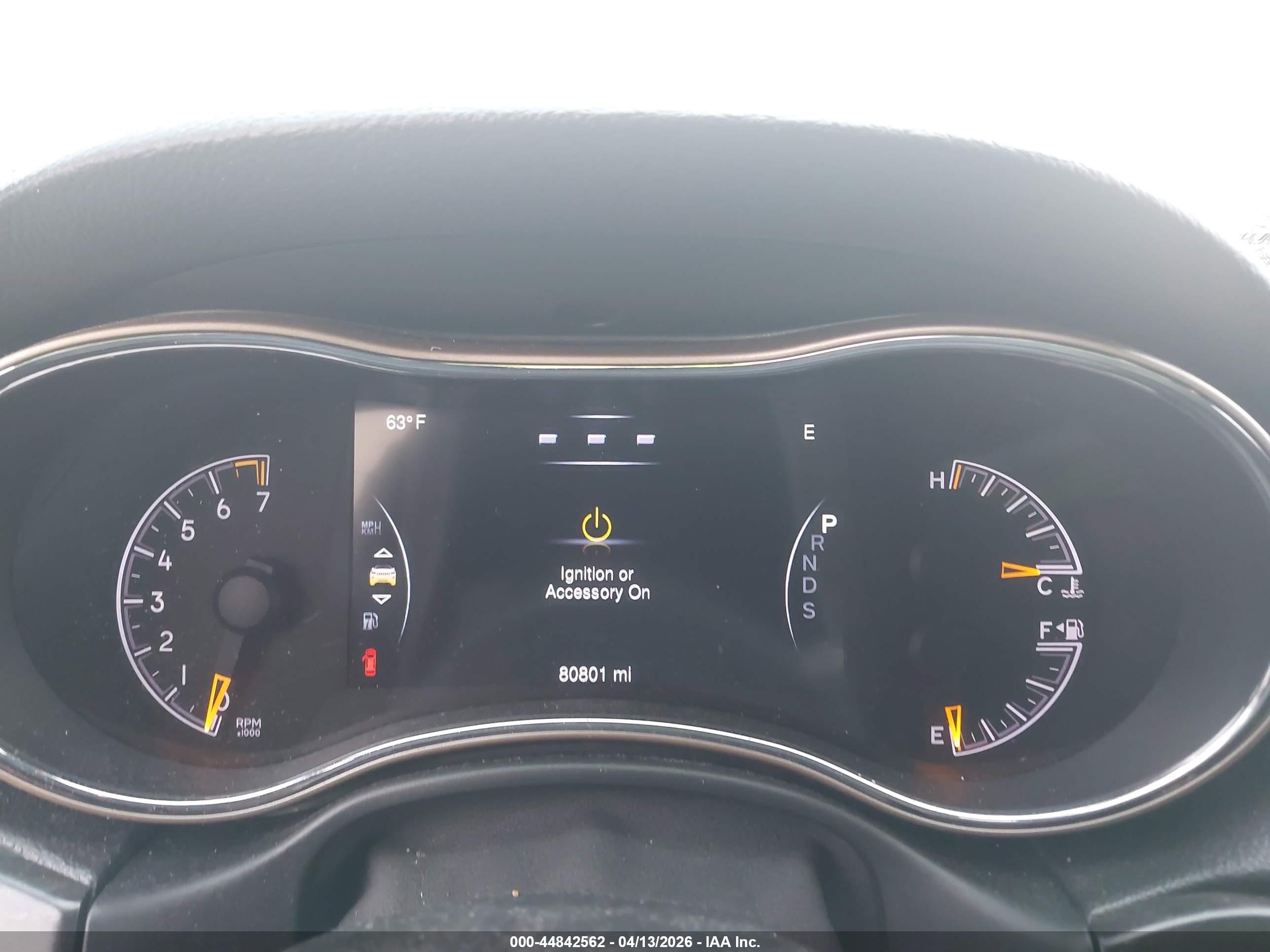 2014 Jeep Grand Cherokee Laredo Silver vin: 1C4RJFAG4EC334136