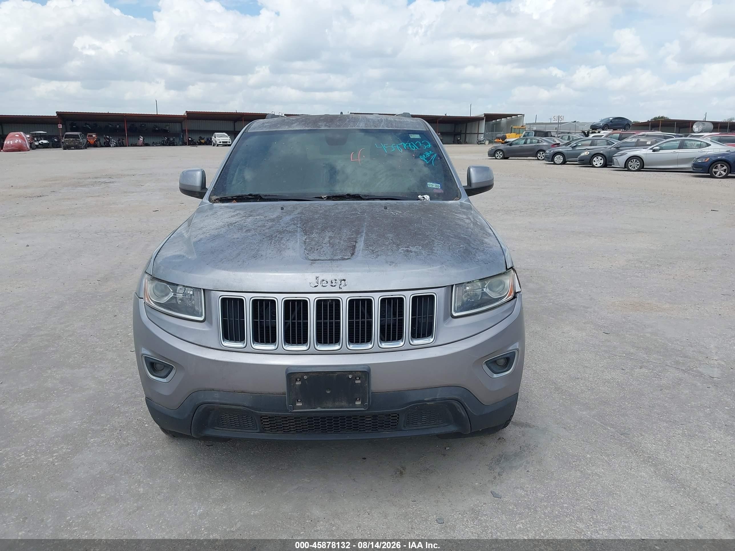 2014 Jeep Grand Cherokee Laredo Серебряный vin: 1C4RJFAG4EC372157