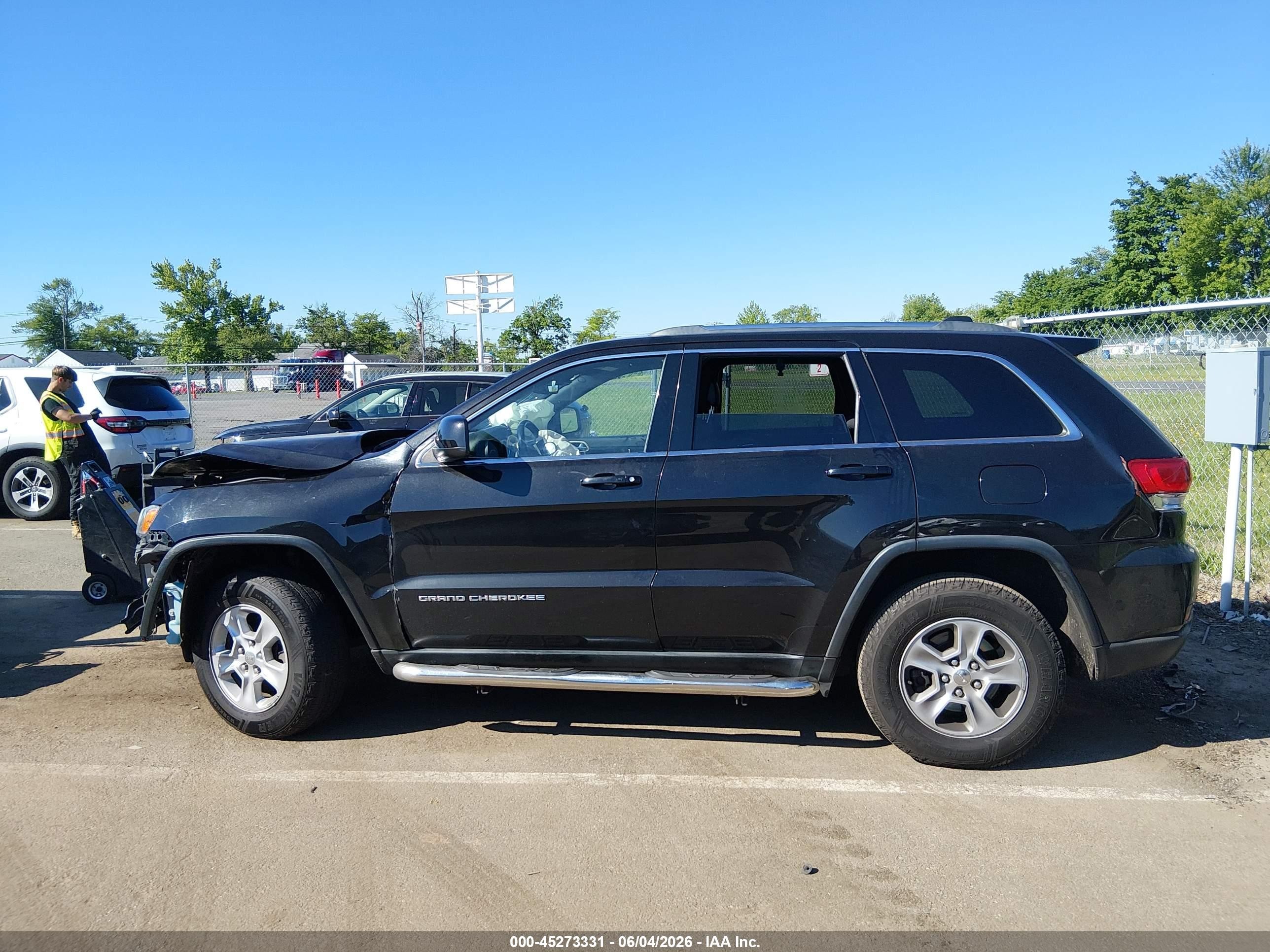 2014 Jeep Grand Cherokee Laredo Black vin: 1C4RJFAG4EC422250