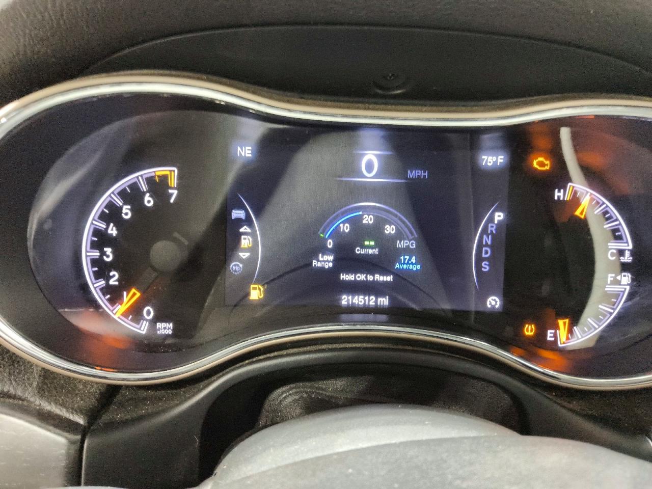 2014 Jeep Grand Cherokee Laredo Gray vin: 1C4RJFAG4EC448055