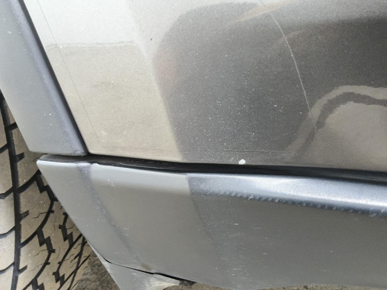 2014 Jeep Grand Cherokee Laredo Gray vin: 1C4RJFAG4EC448055 Damage: Right Rear Door, Chipped, 4