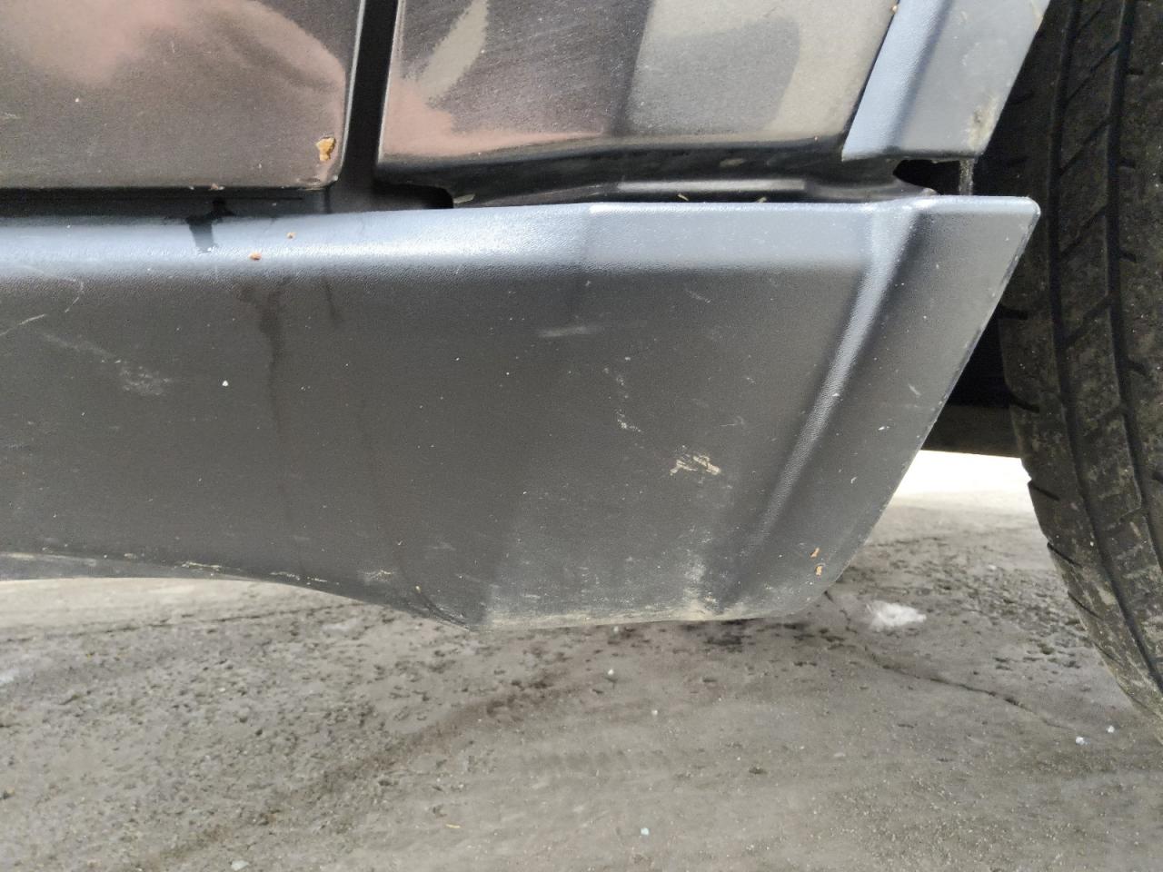 2014 Jeep Grand Cherokee Laredo Gray vin: 1C4RJFAG4EC448055 Damage: Right Rocker Panel, Chipped, 3