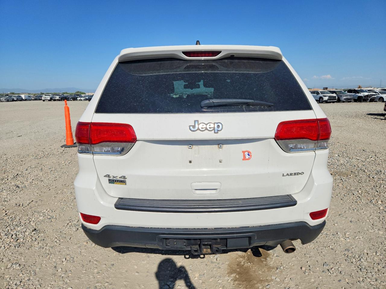 2014 Jeep Grand Cherokee Laredo White vin: 1C4RJFAG4EC482593