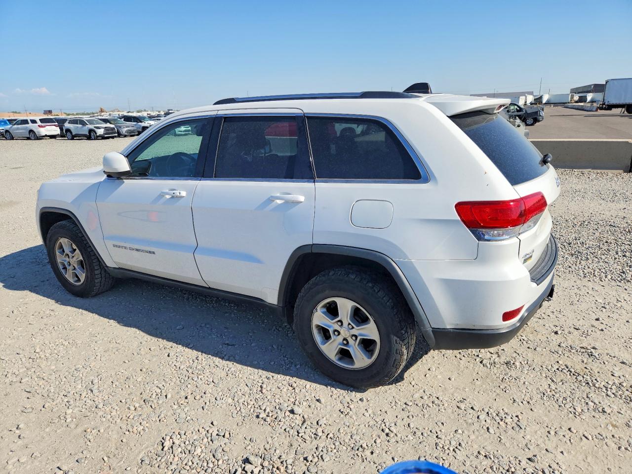 2014 Jeep Grand Cherokee Laredo White vin: 1C4RJFAG4EC482593