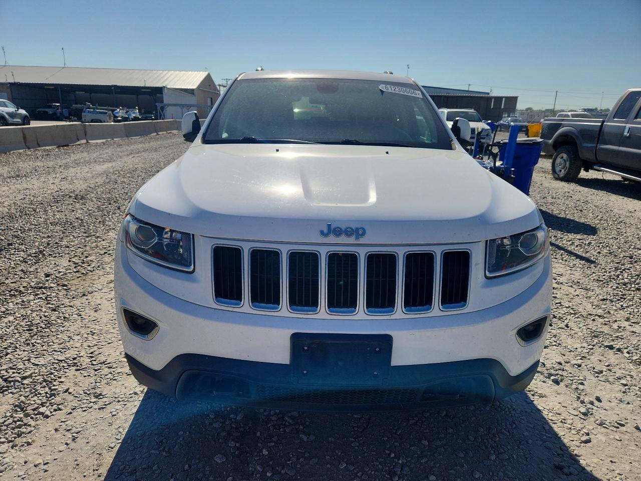 2014 Jeep Grand Cherokee Laredo White vin: 1C4RJFAG4EC482593