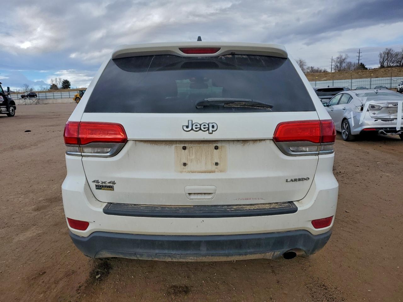 2014 Jeep Grand Cherokee Laredo White vin: 1C4RJFAG4EC547362