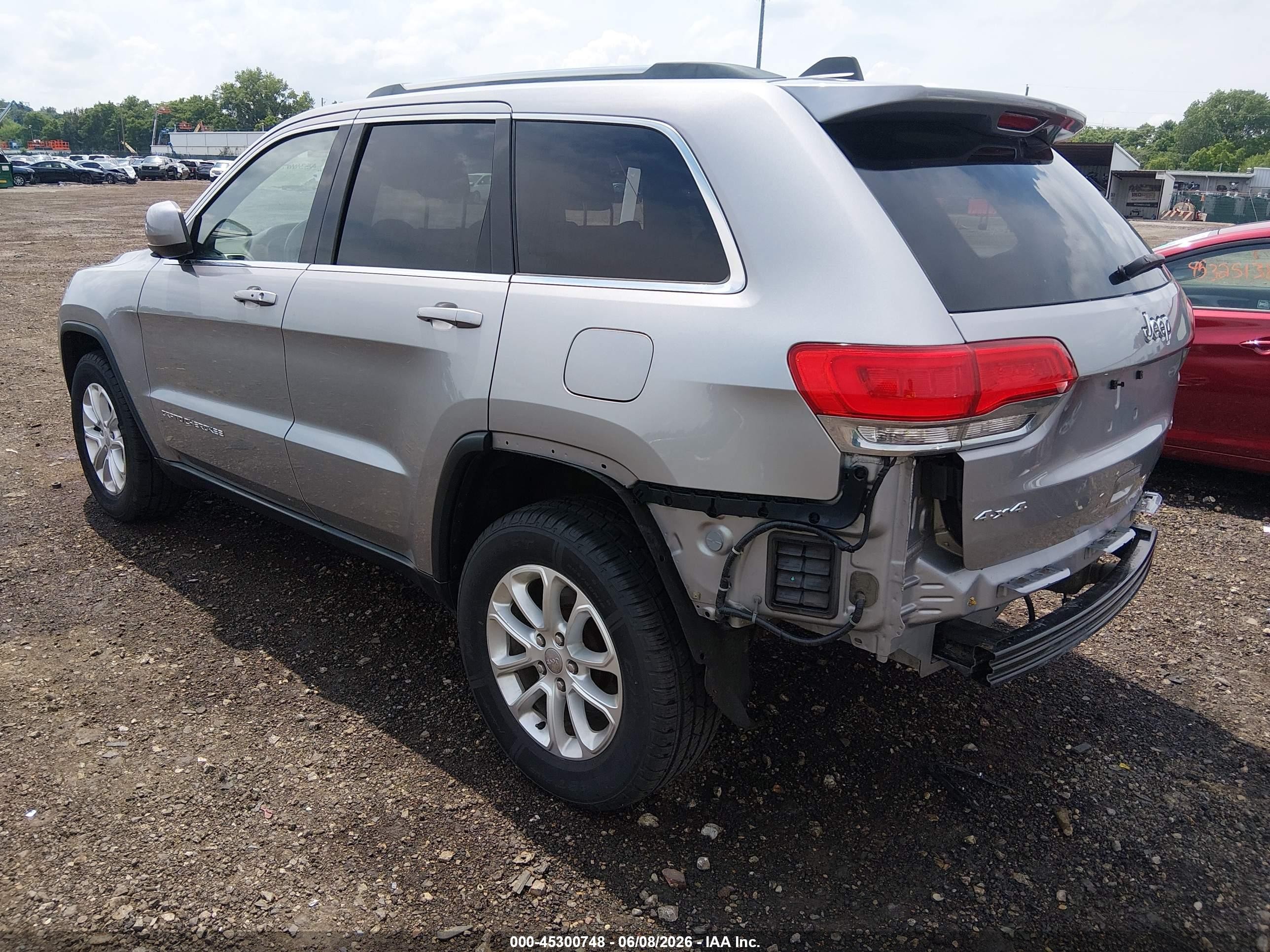2015 Jeep Grand Cherokee Laredo Silver vin: 1C4RJFAG4FC140448