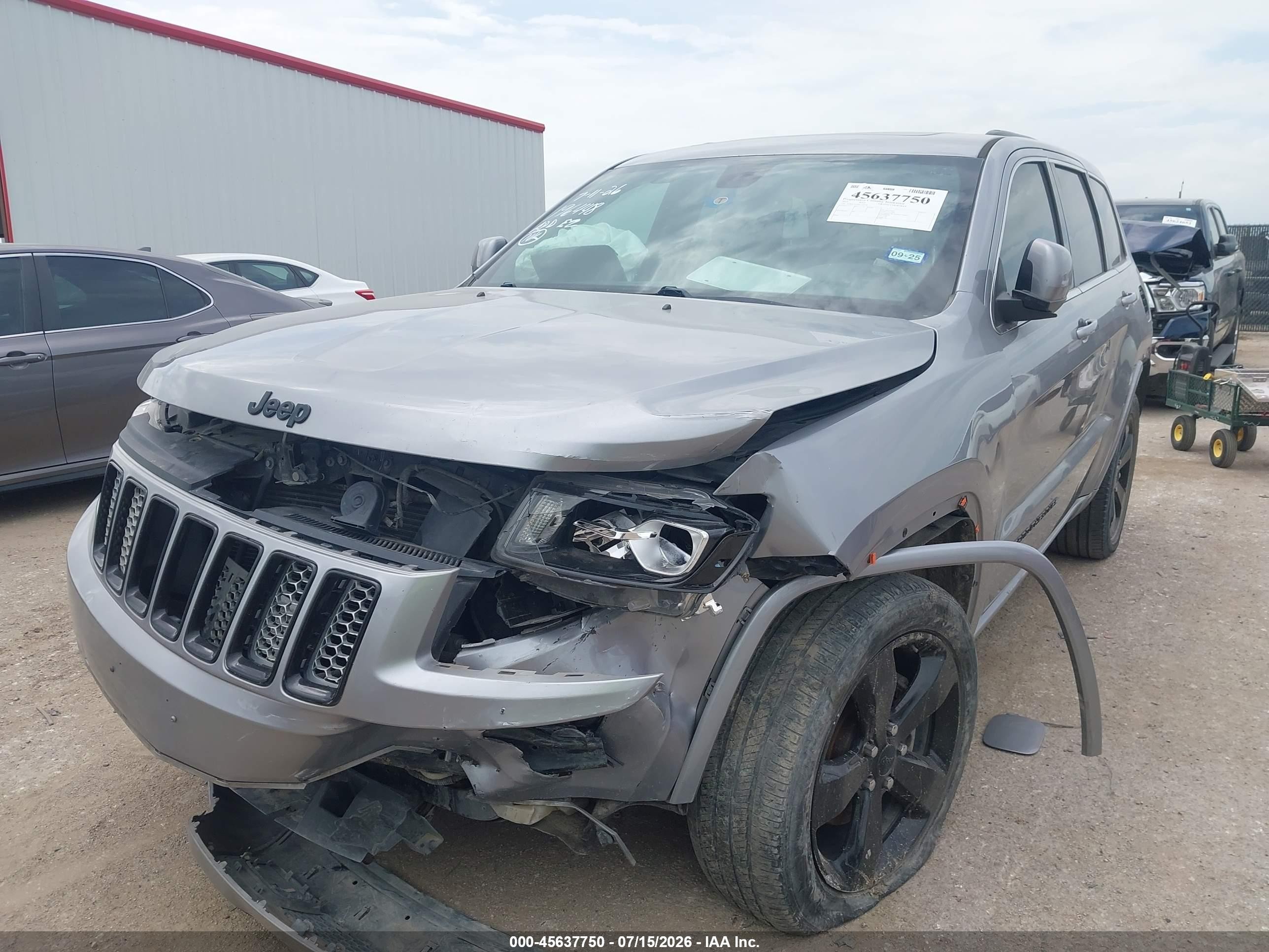 2015 Jeep Grand Cherokee Altitude Silver vin: 1C4RJFAG4FC142538