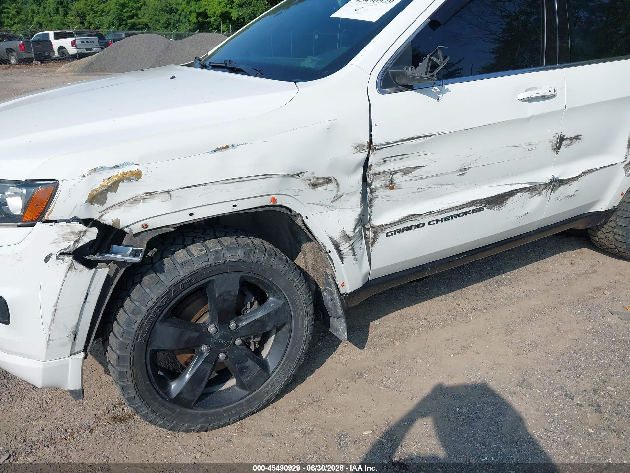 2015 Jeep Grand Cherokee Altitude White vin: 1C4RJFAG4FC150137