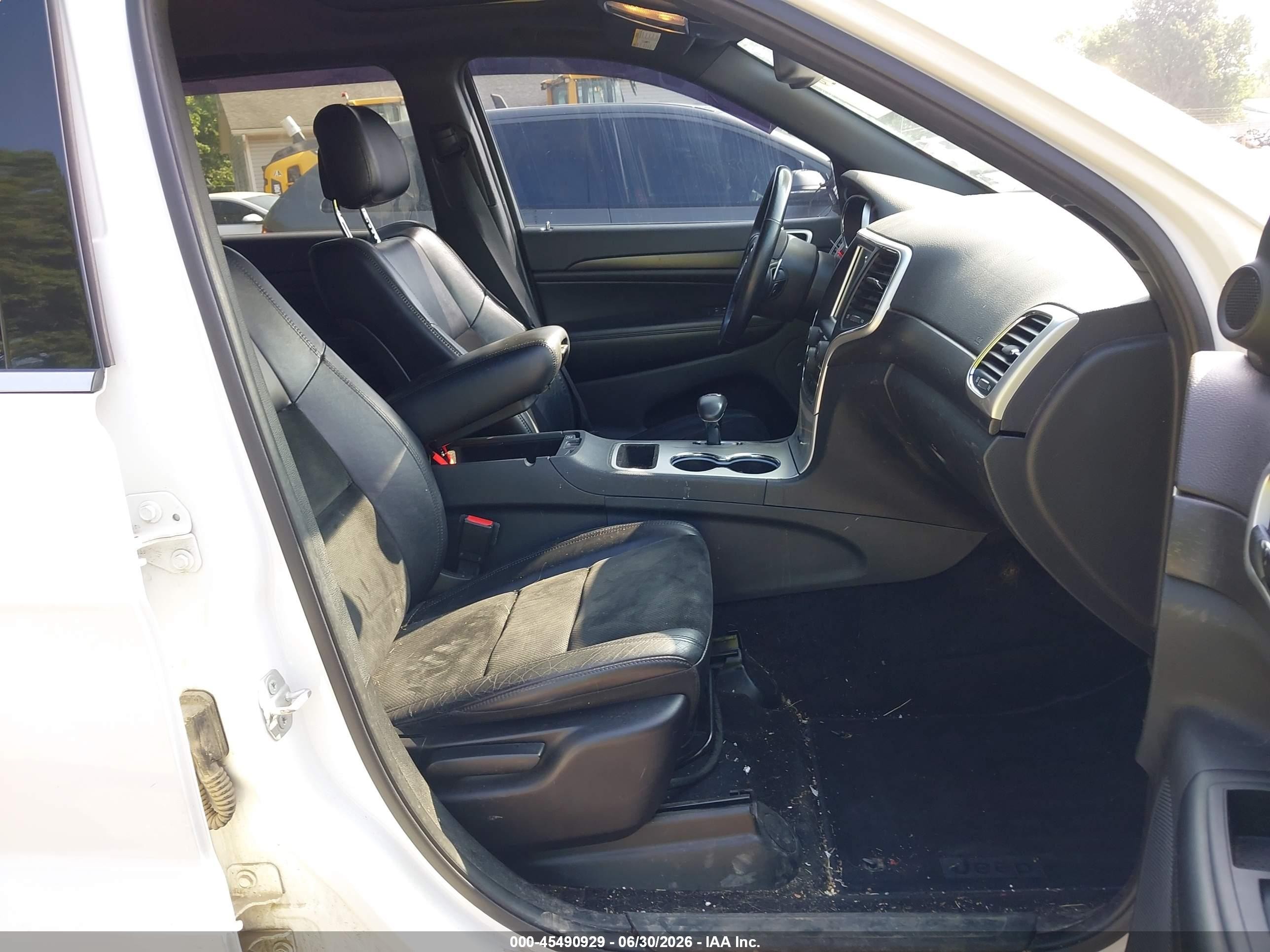 2015 Jeep Grand Cherokee Altitude White vin: 1C4RJFAG4FC150137