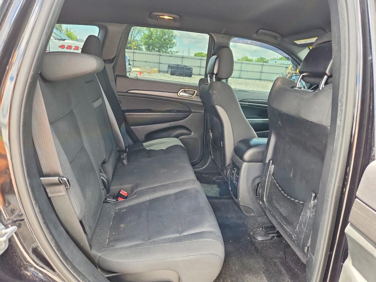 2015 Jeep Grand Cherokee Laredo Black vin: 1C4RJFAG4FC831527