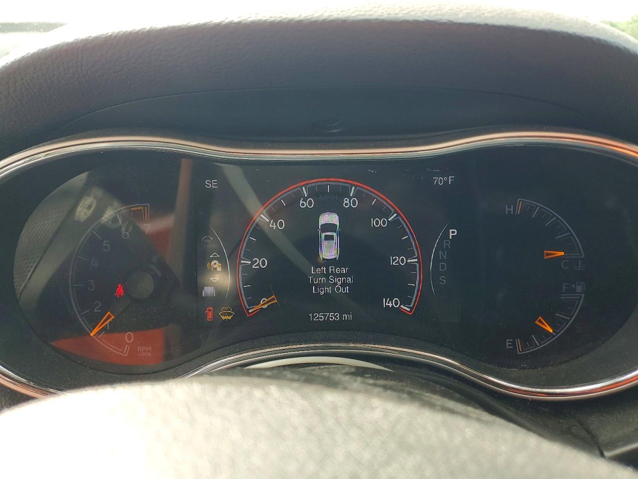 2015 Jeep Grand Cherokee Laredo Silver vin: 1C4RJFAG4FC924435