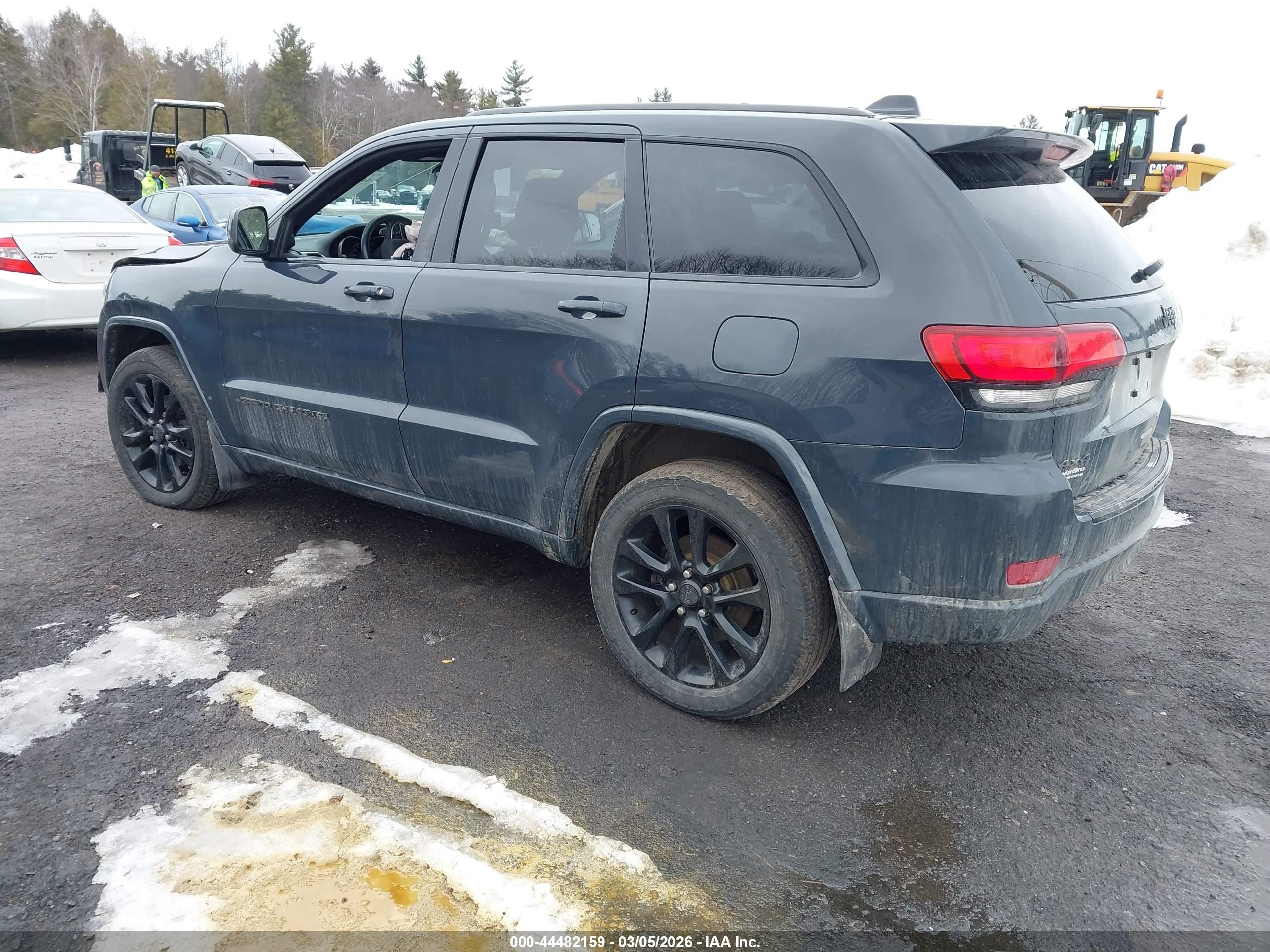 2017 Jeep Grand Cherokee Altitude 4x4 Черный vin: 1C4RJFAG4HC726800