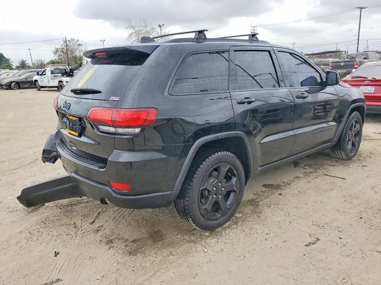 2018 Jeep Grand Cherokee Laredo Black vin: 1C4RJFAG4JC367972