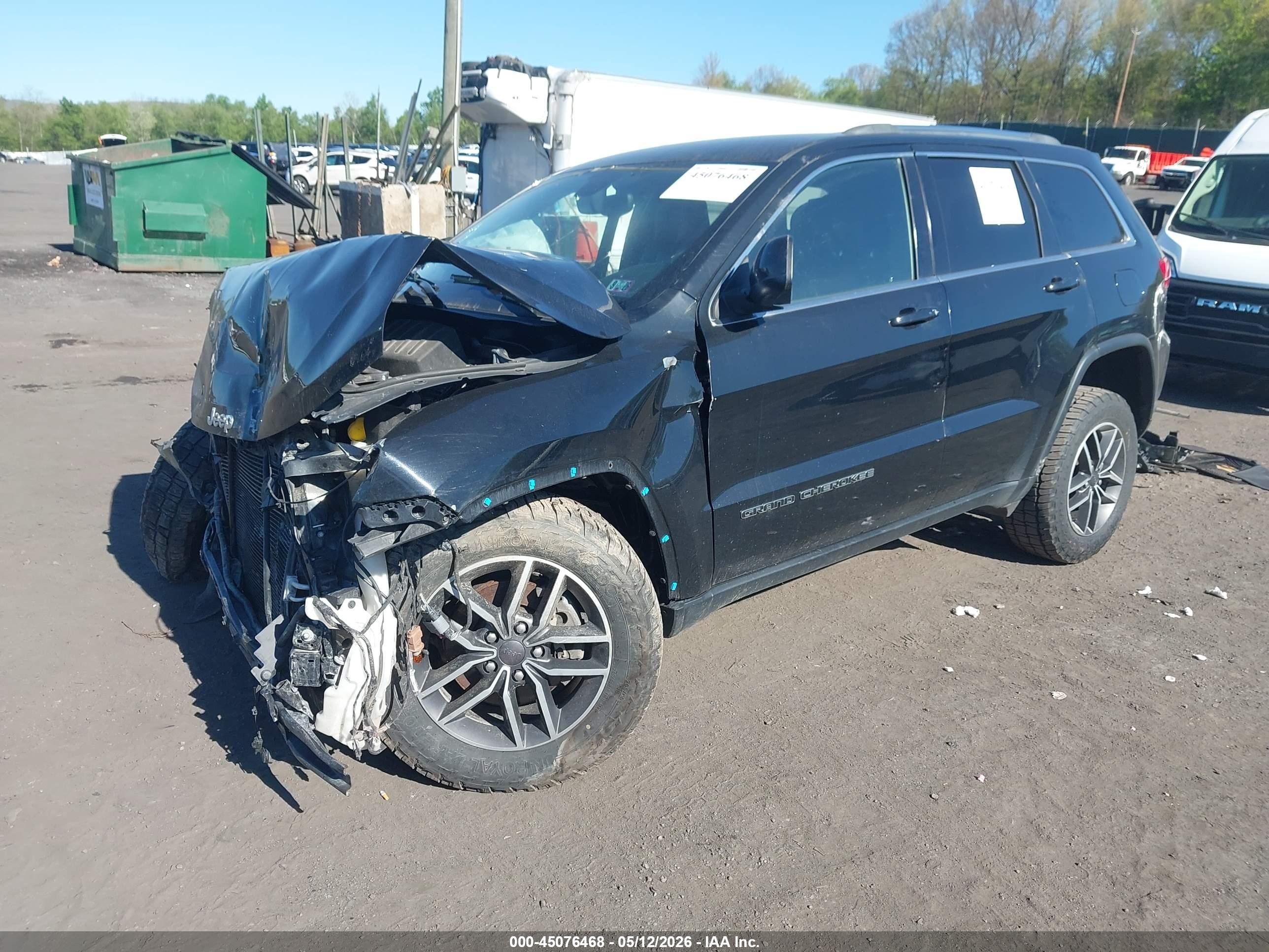 2019 Jeep Grand Cherokee Laredo E 4x4 Черный vin: 1C4RJFAG4KC619642