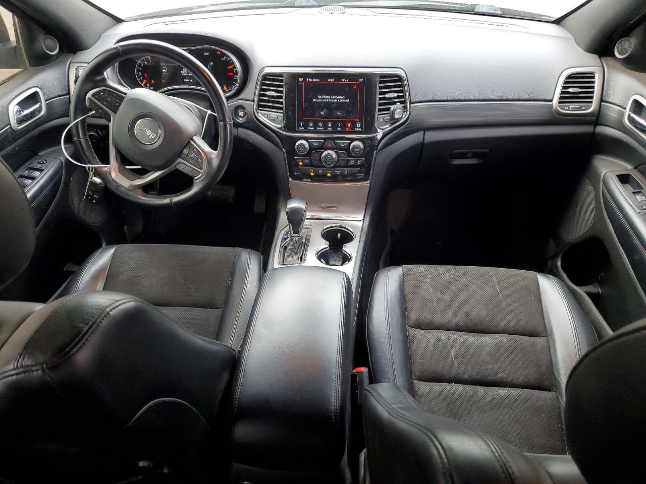 2020 Jeep Grand Cherokee Laredo Gray vin: 1C4RJFAG4LC437098