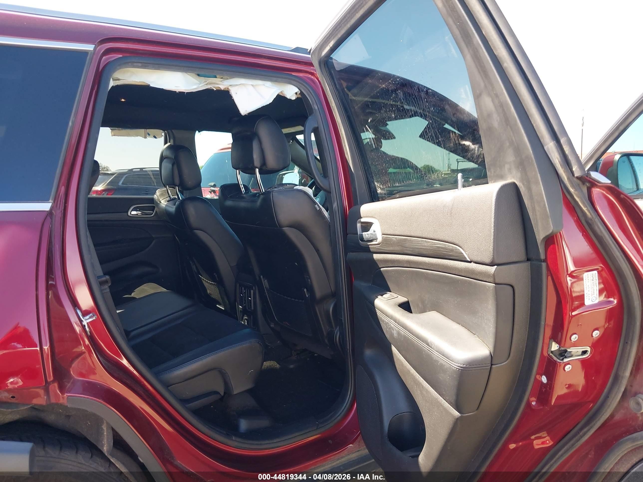2021 Jeep Grand Cherokee Laredo X 4x4 Red vin: 1C4RJFAG4MC829421