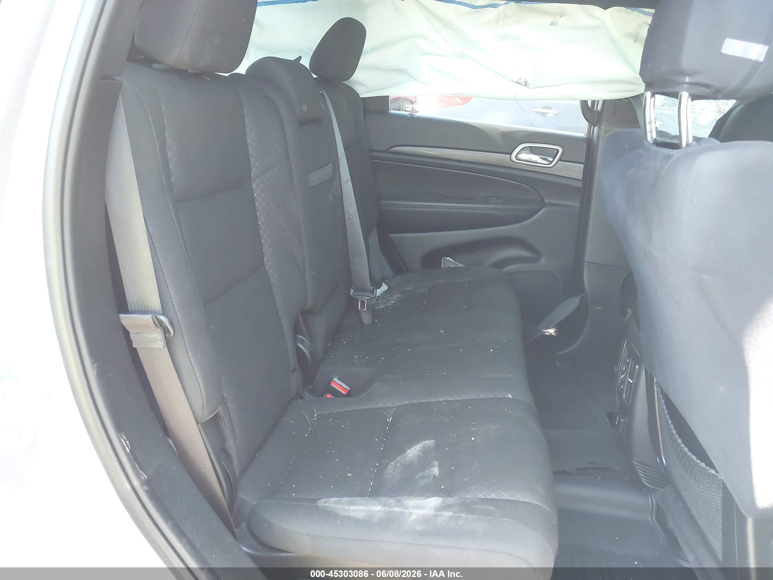 2021 Jeep Grand Cherokee Laredo E 4x4 Gray vin: 1C4RJFAG4MC872995