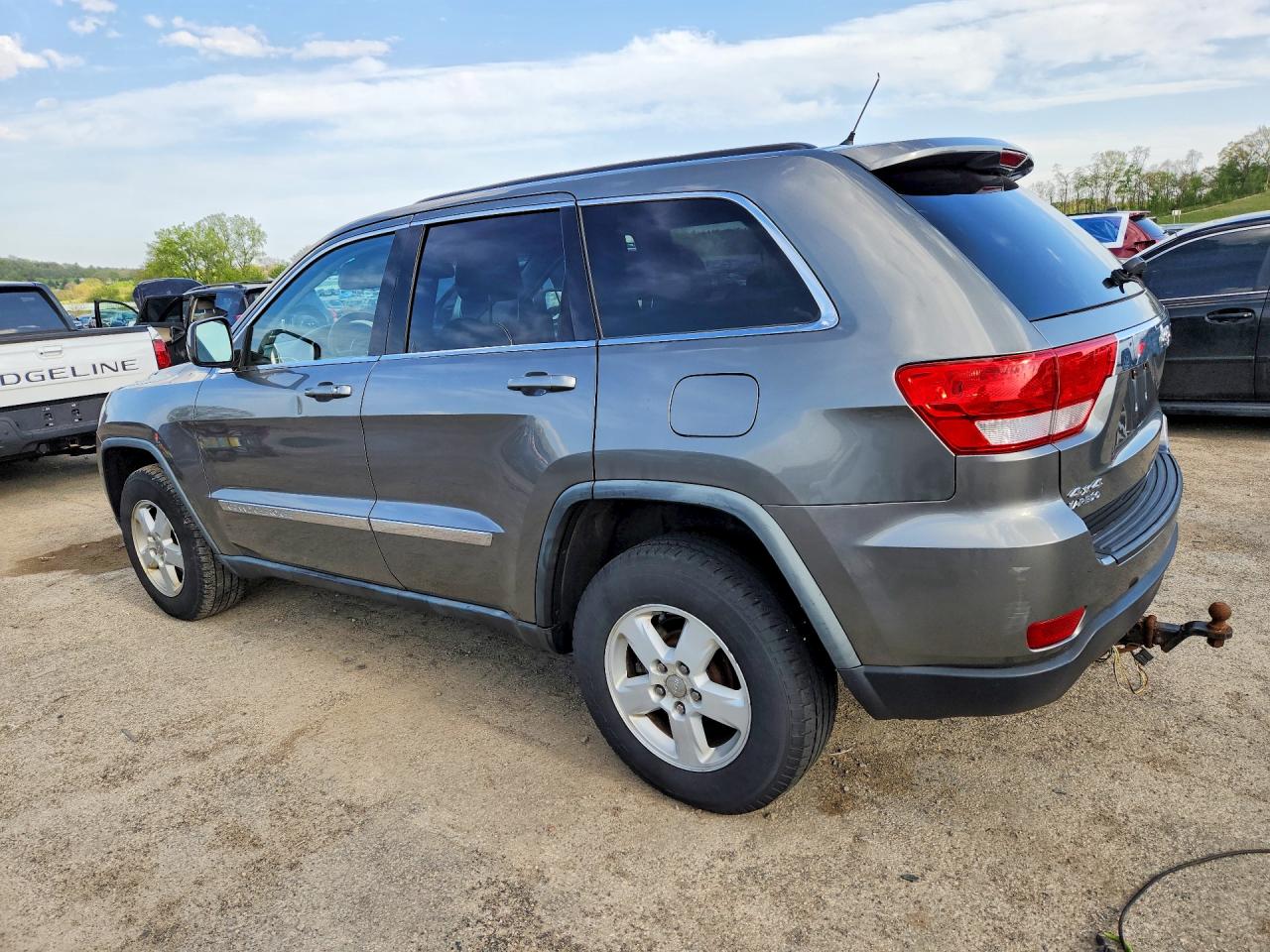 2012 Jeep Grand Cherokee Laredo Серый vin: 1C4RJFAG5CC166228