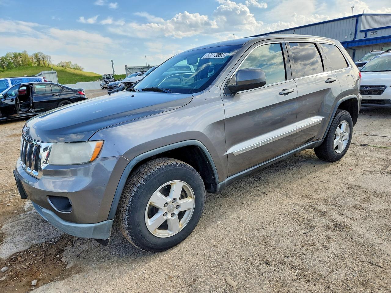 2012 Jeep Grand Cherokee Laredo Серый vin: 1C4RJFAG5CC166228