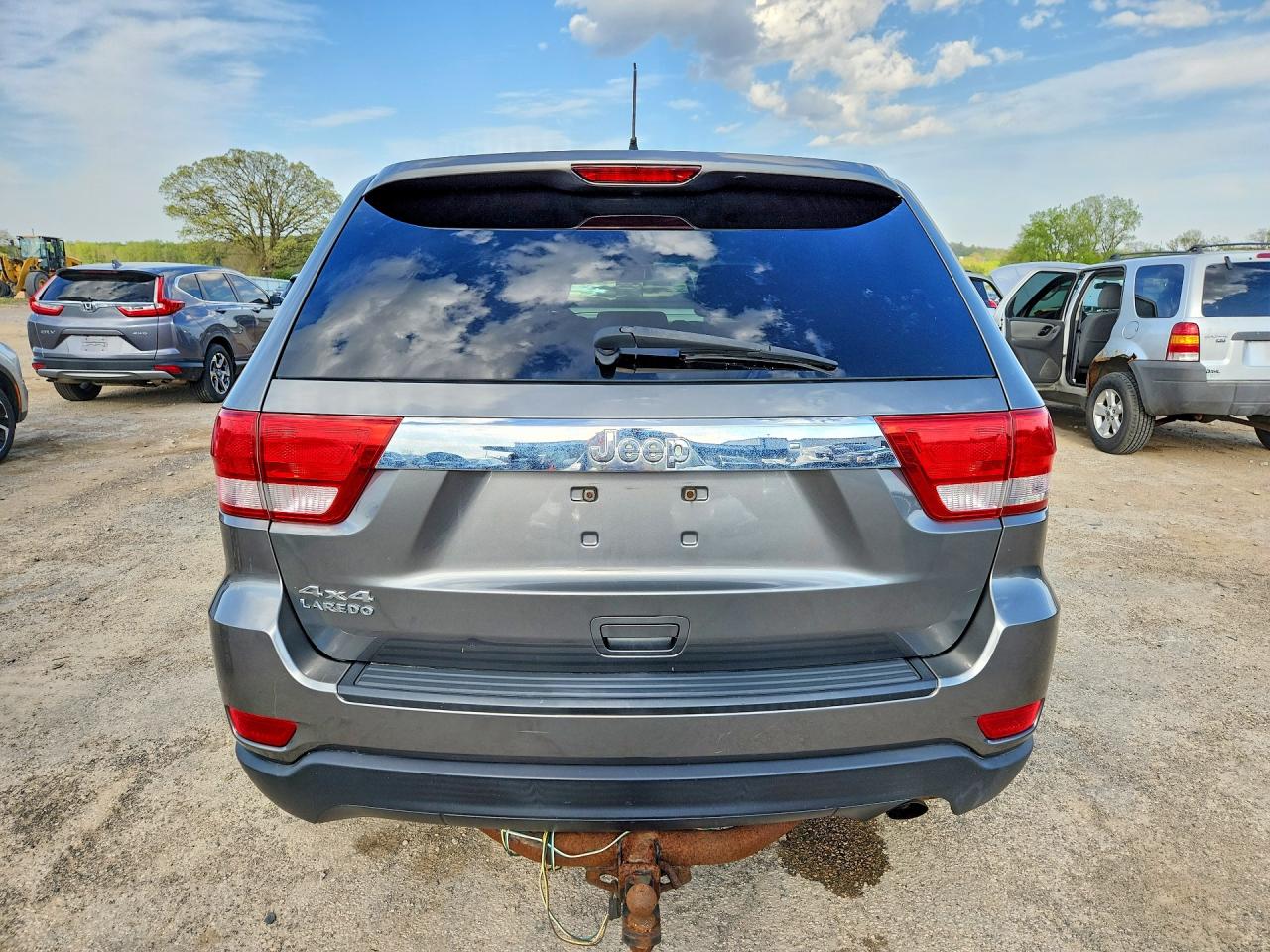 2012 Jeep Grand Cherokee Laredo Серый vin: 1C4RJFAG5CC166228