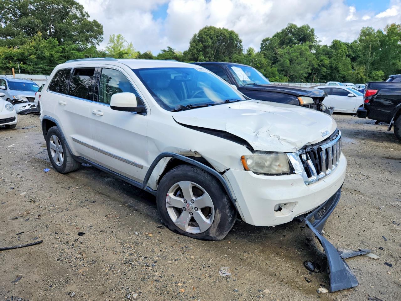 2012 Jeep Grand Cherokee Laredo White vin: 1C4RJFAG5CC189993