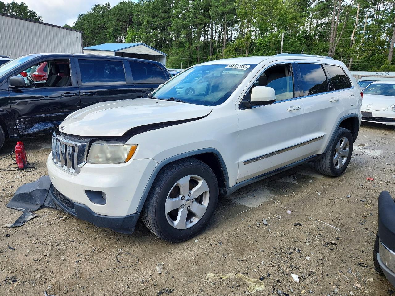 2012 Jeep Grand Cherokee Laredo White vin: 1C4RJFAG5CC189993