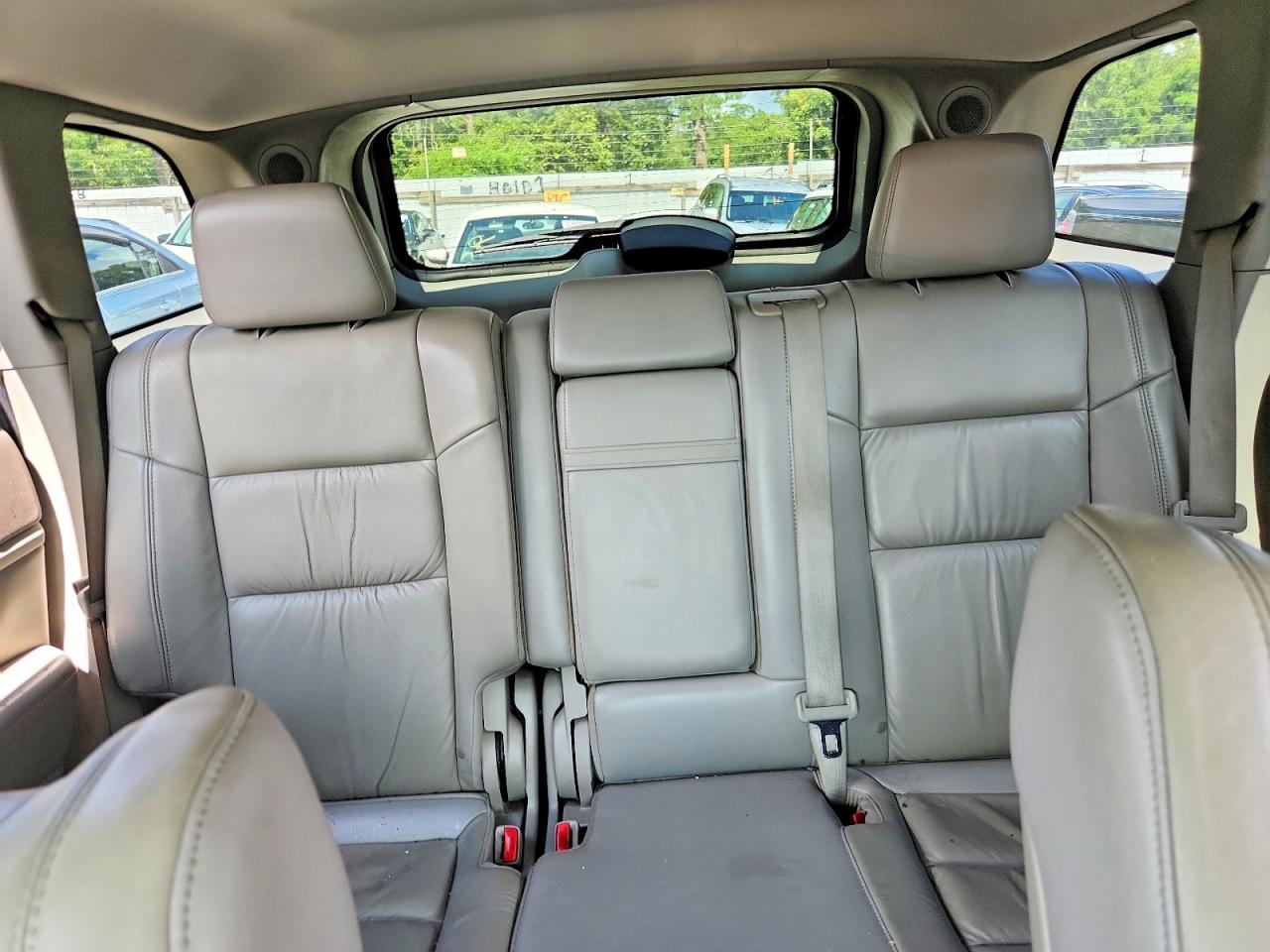 2012 Jeep Grand Cherokee Laredo White vin: 1C4RJFAG5CC189993