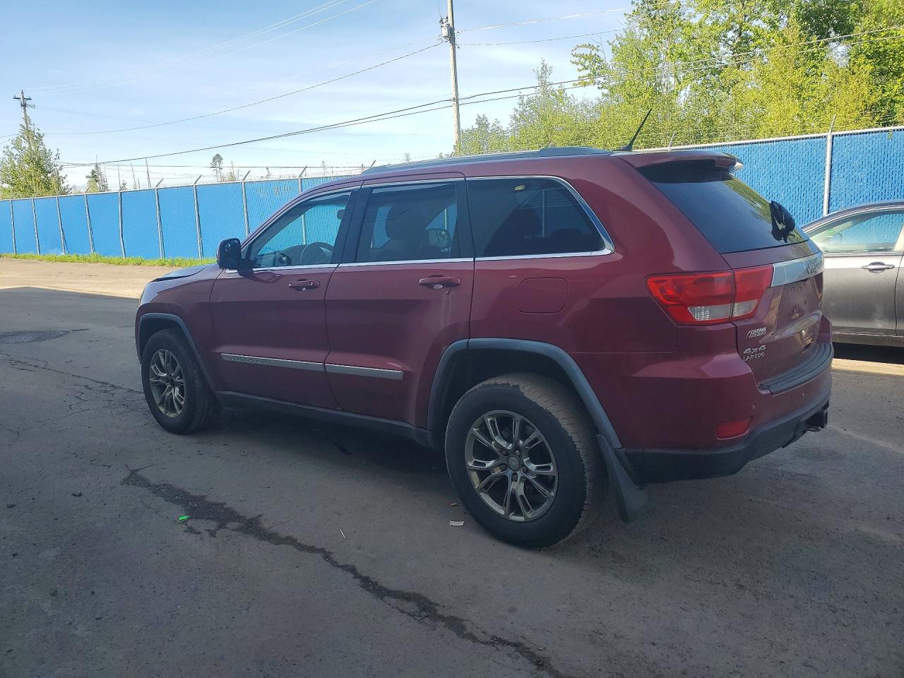 2012 Jeep Grand Cherokee Laredo Red vin: 1C4RJFAG5CC197723