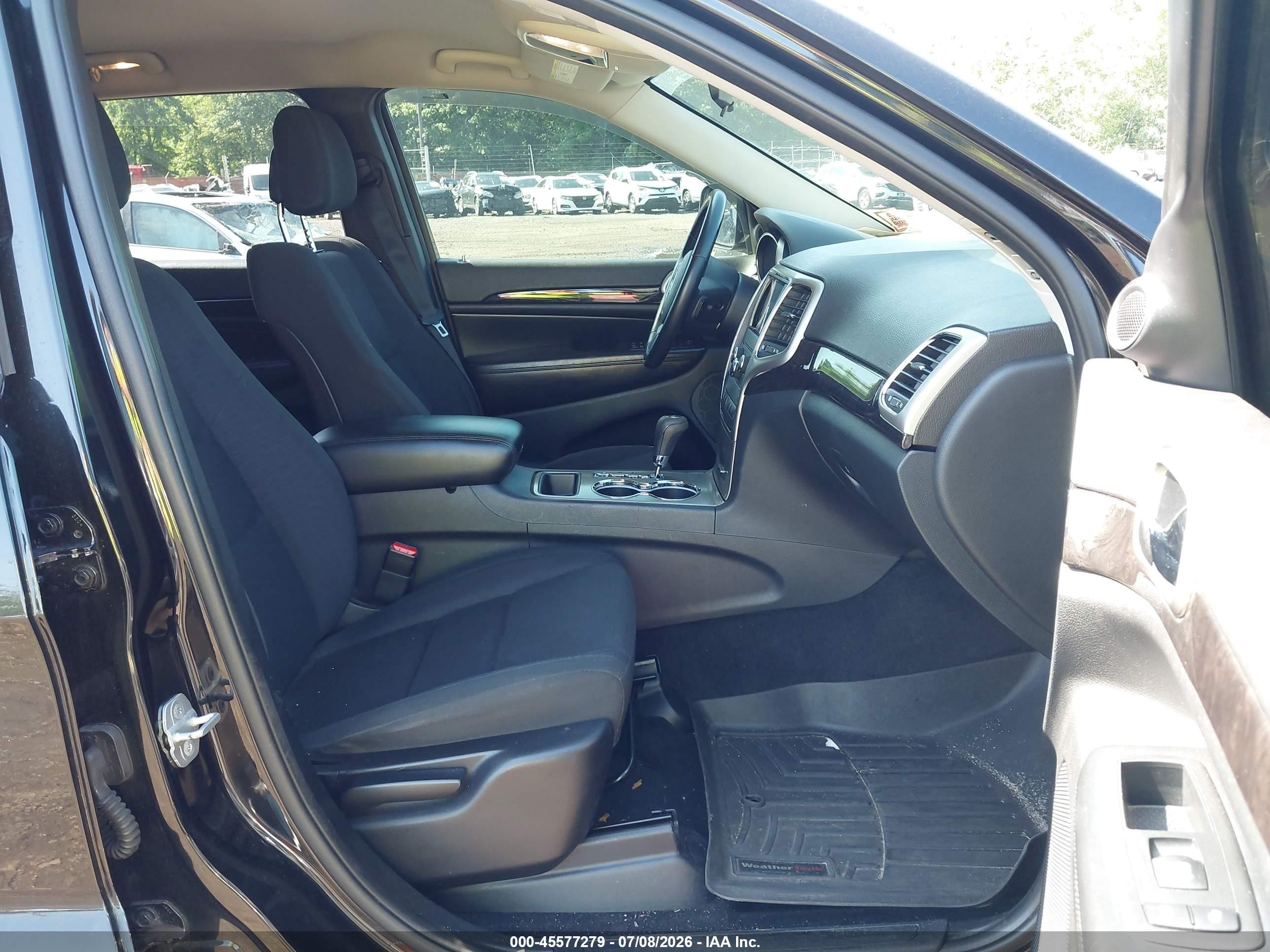 2012 Jeep Grand Cherokee Laredo Black vin: 1C4RJFAG5CC214830