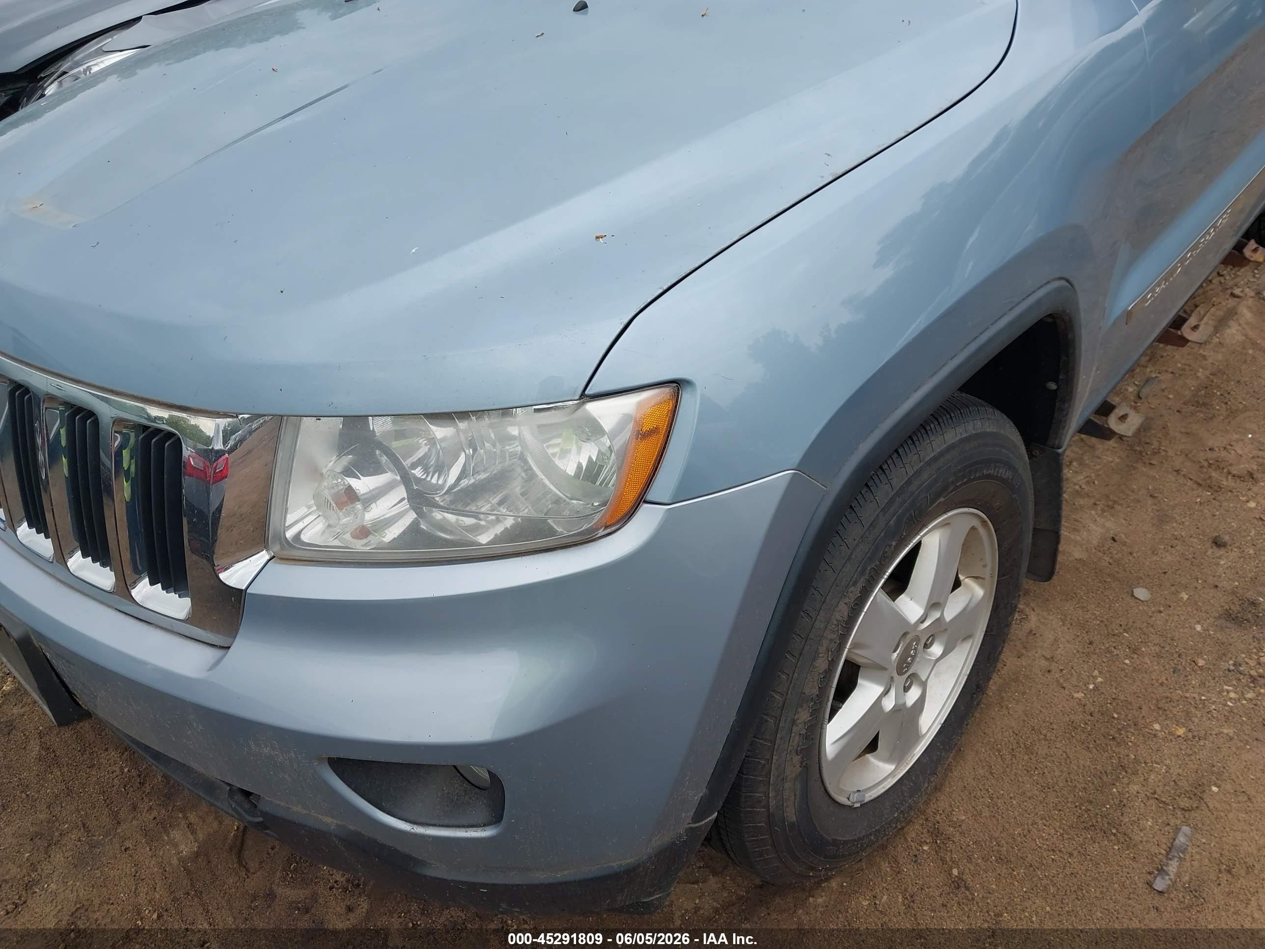 2012 Jeep Grand Cherokee Laredo Синий vin: 1C4RJFAG5CC245723