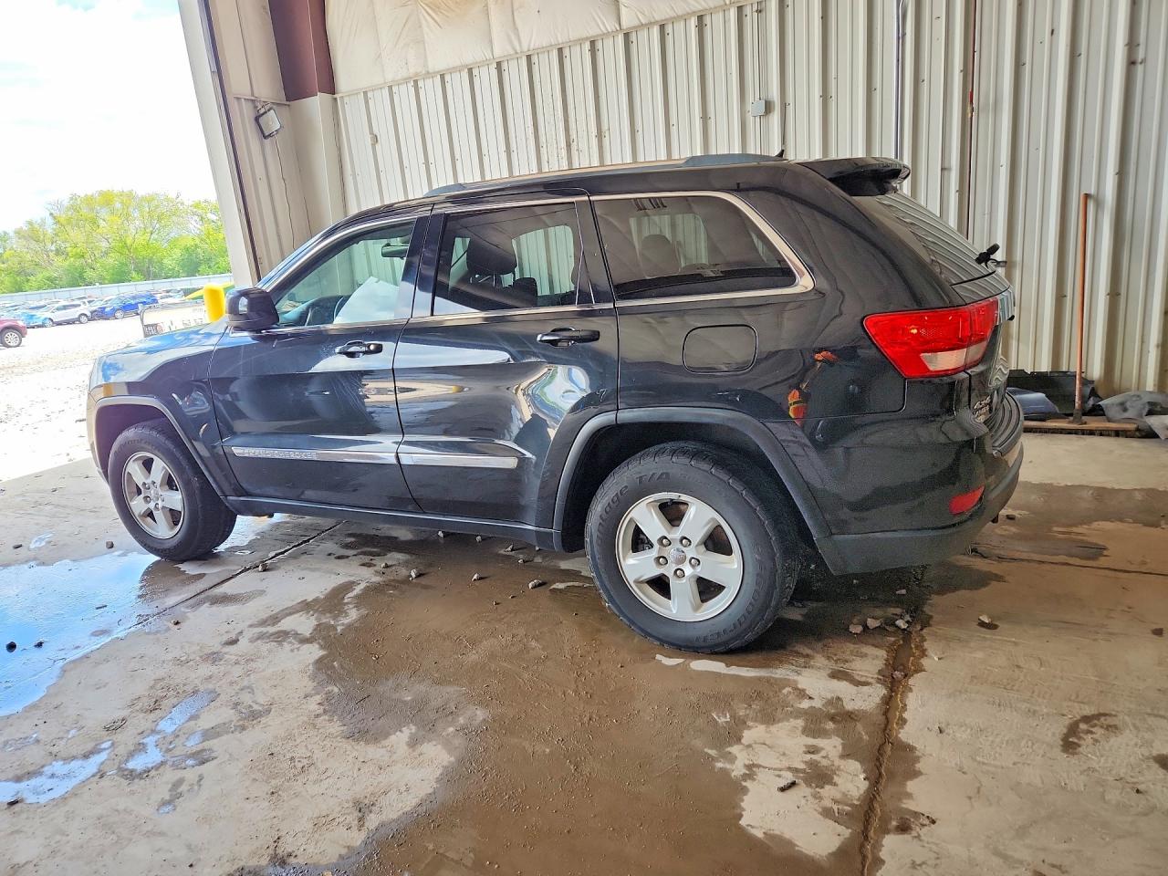 2012 Jeep Grand Cherokee Laredo Black vin: 1C4RJFAG5CC274106