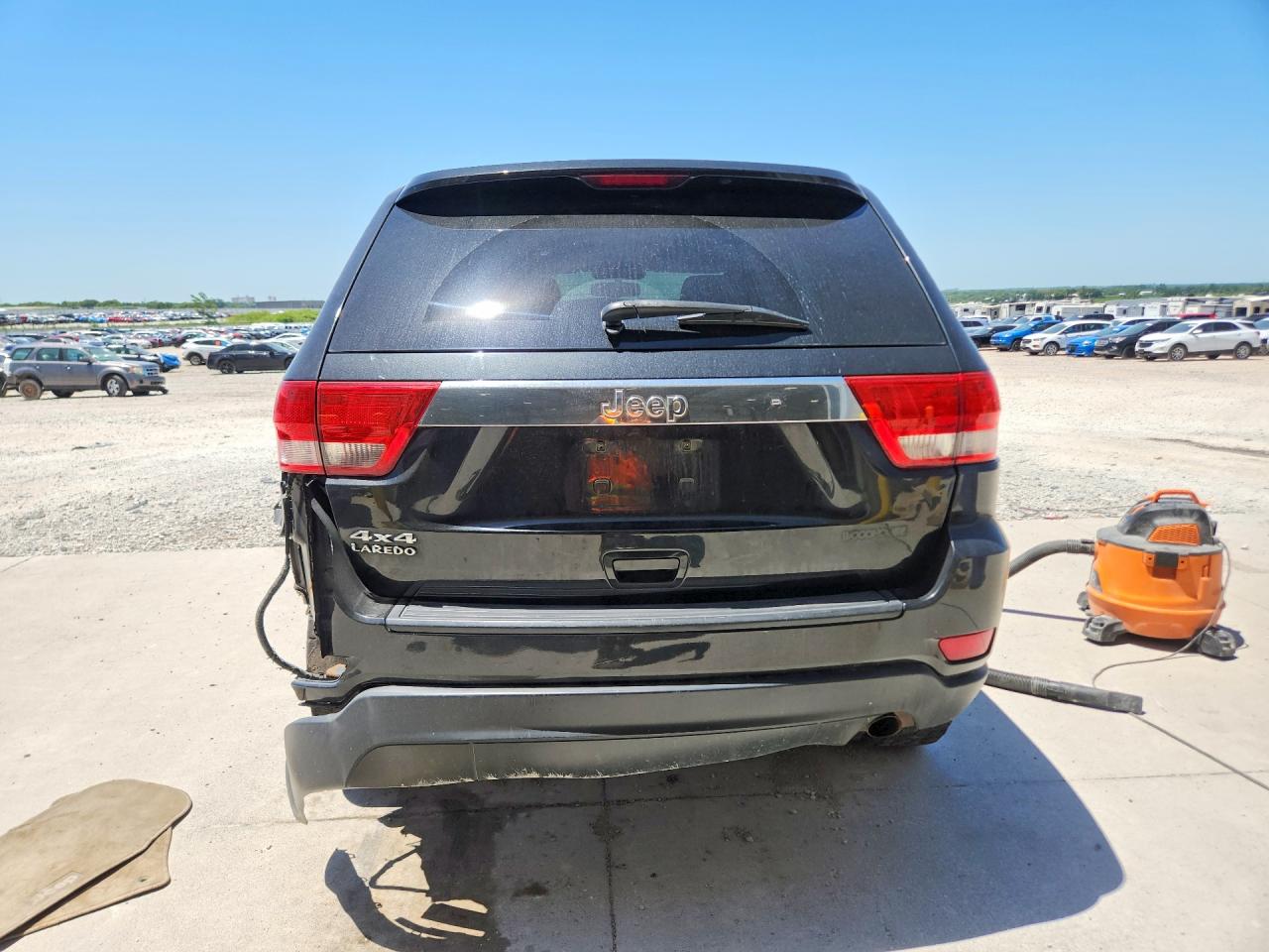 2012 Jeep Grand Cherokee Laredo Black vin: 1C4RJFAG5CC274879
