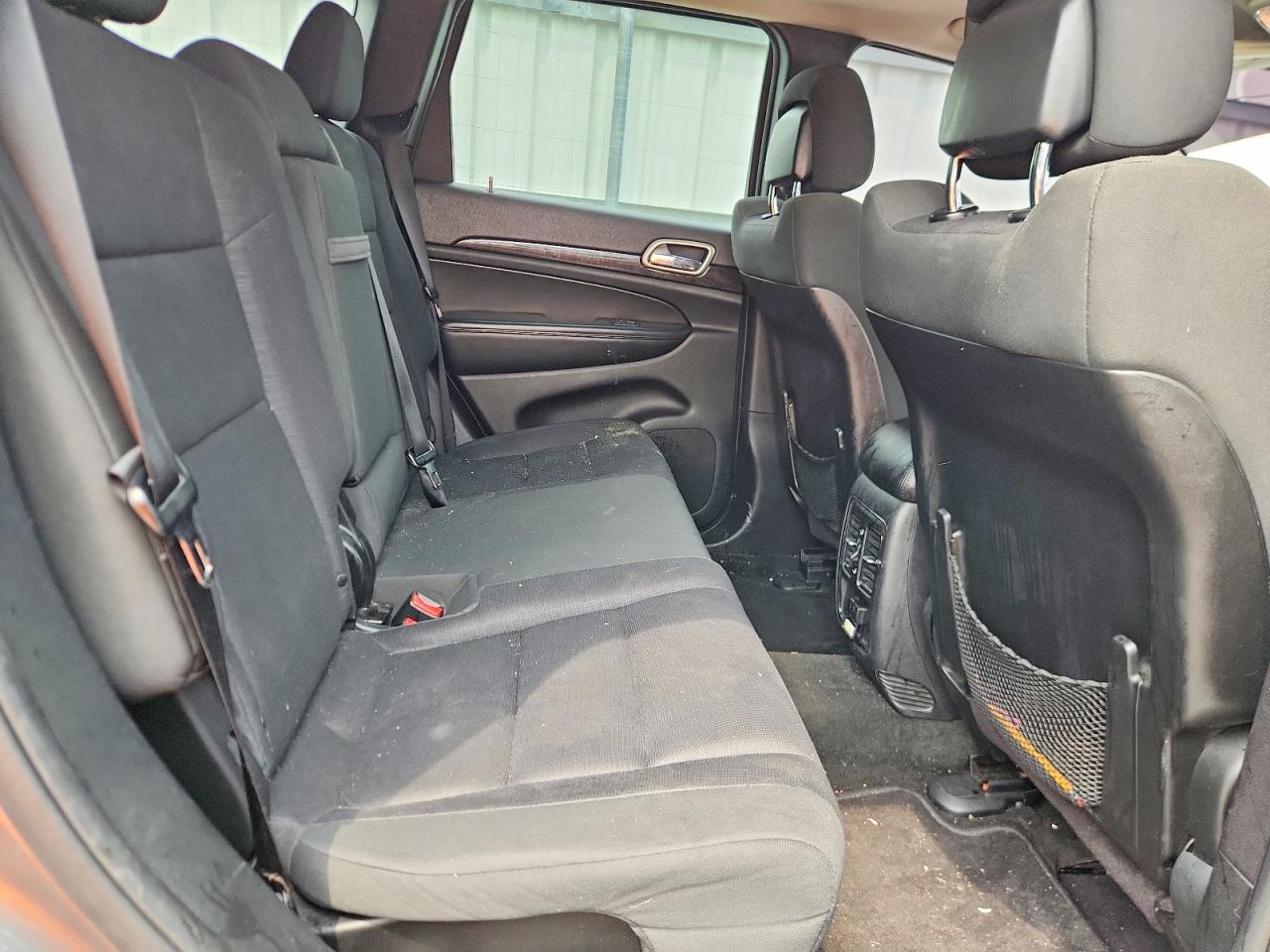 2012 Jeep Grand Cherokee Laredo Gray vin: 1C4RJFAG5CC277099