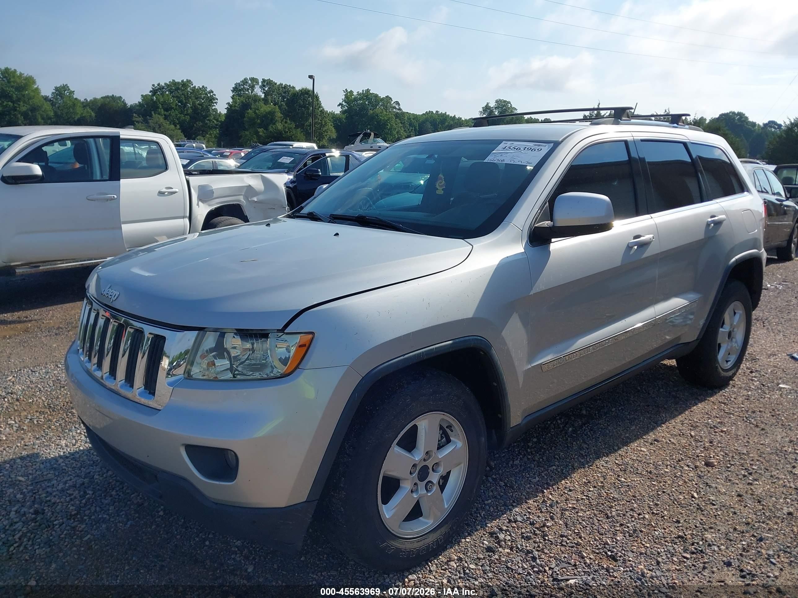 2012 Jeep Grand Cherokee Laredo Серебряный vin: 1C4RJFAG5CC291584