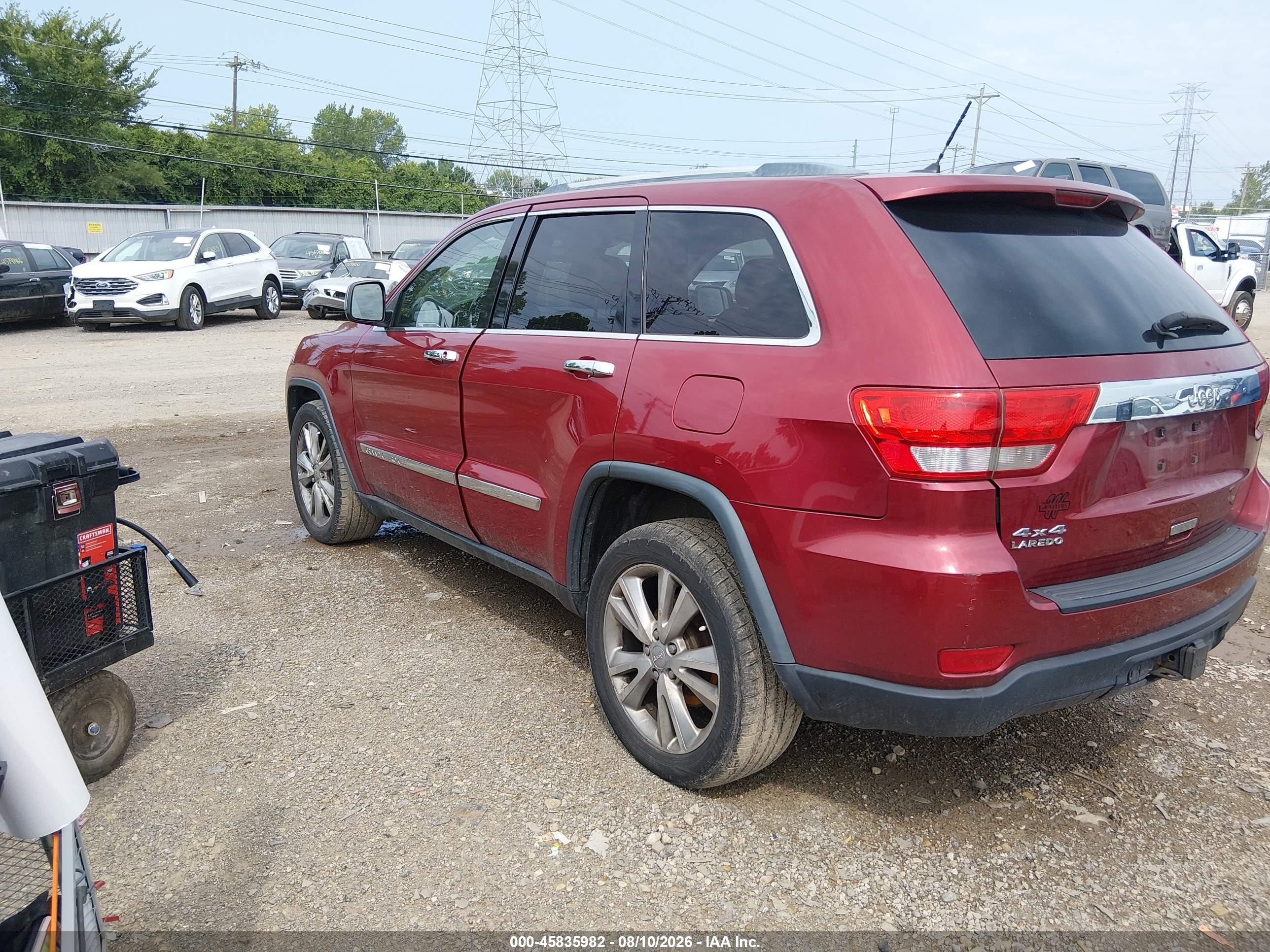 2012 Jeep Grand Cherokee Laredo Red vin: 1C4RJFAG5CC294100