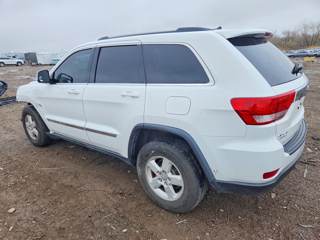 2013 Jeep Grand Cherokee Laredo White vin: 1C4RJFAG5DC586413