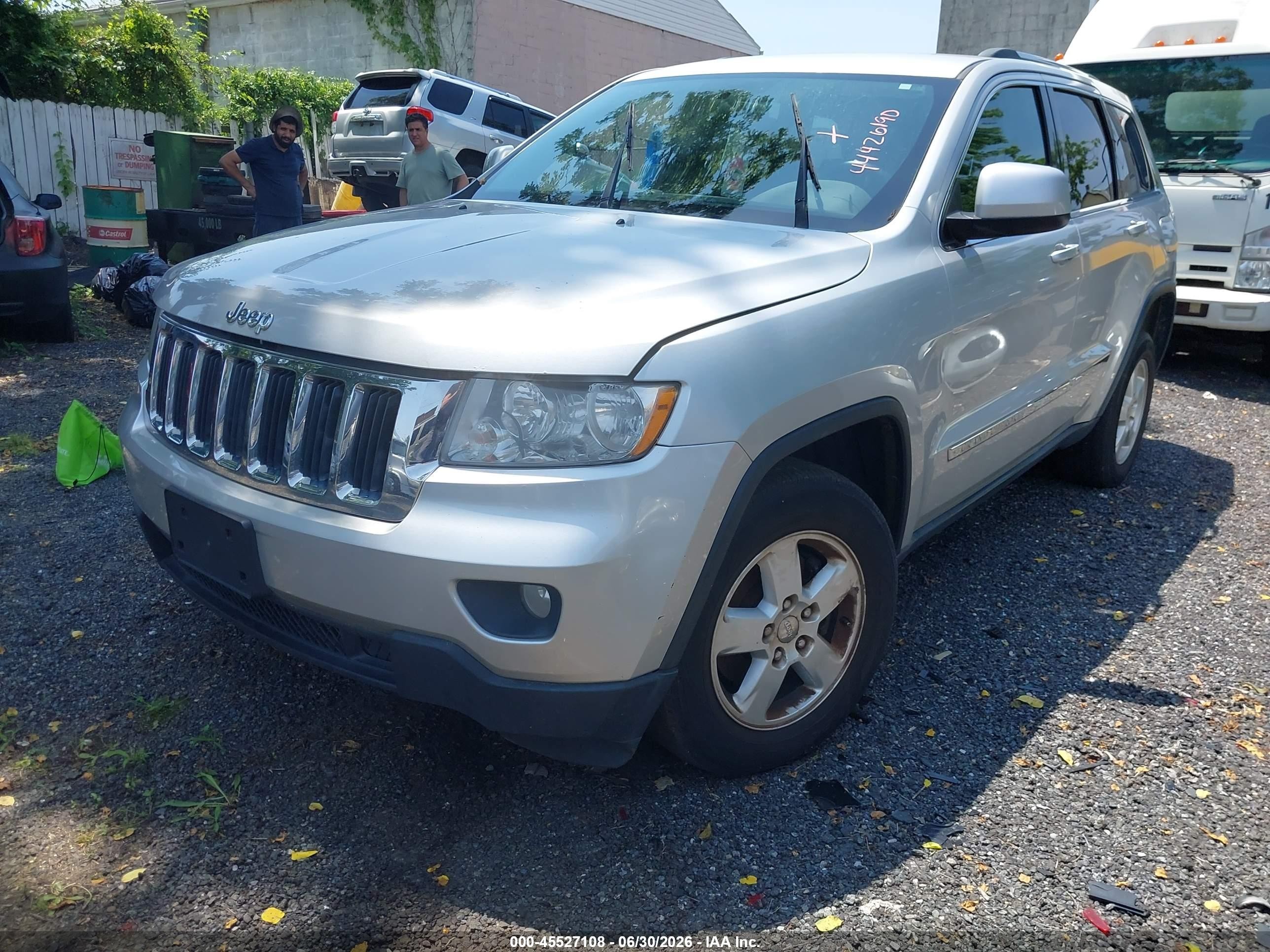 2013 Jeep Grand Cherokee Laredo Silver vin: 1C4RJFAG5DC648361