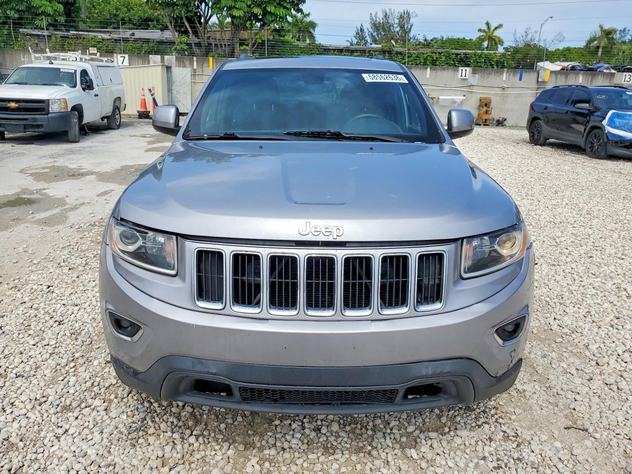 2014 Jeep Grand Cherokee Laredo Silver vin: 1C4RJFAG5EC280541