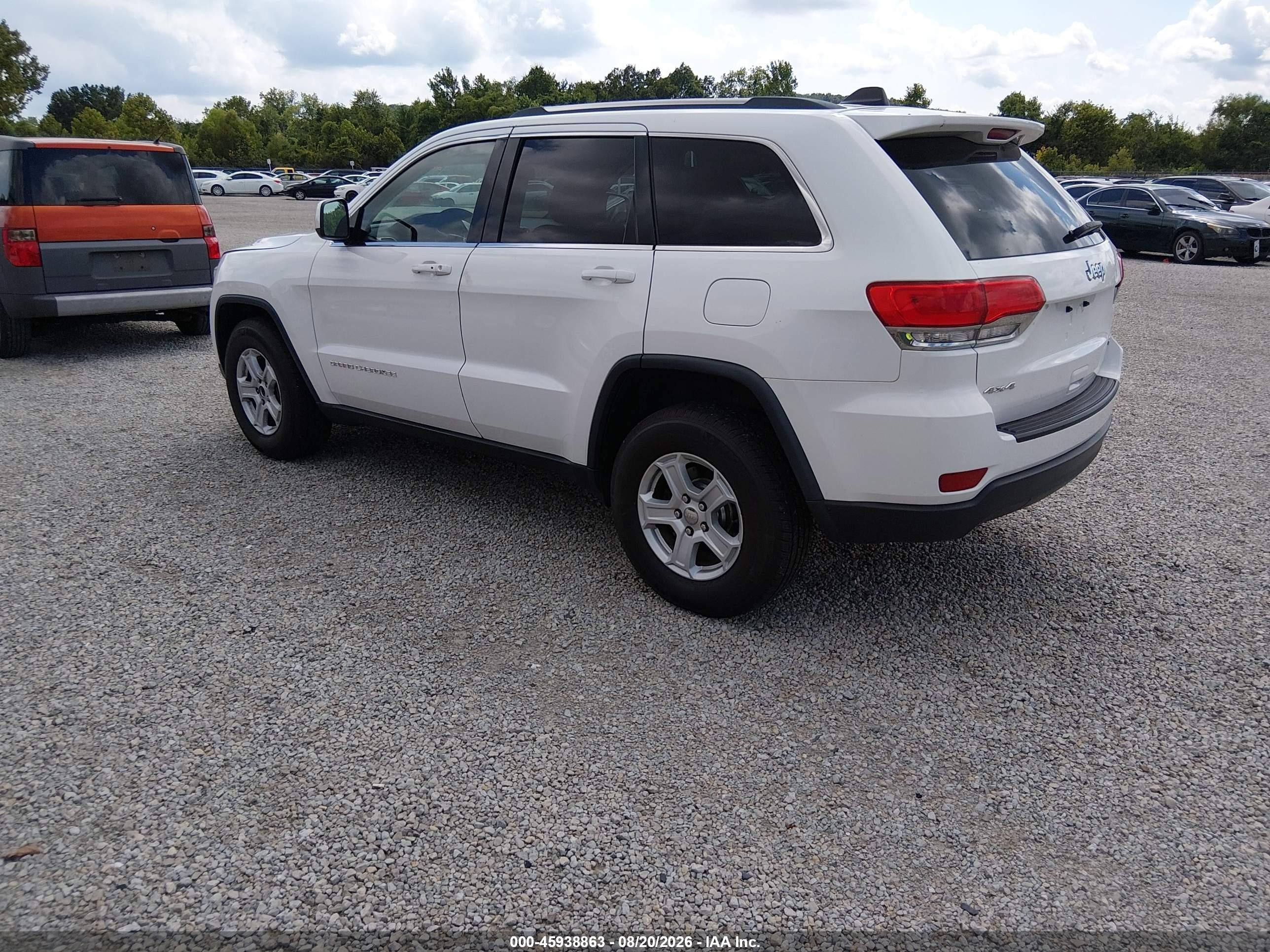 2014 Jeep Grand Cherokee Laredo White vin: 1C4RJFAG5EC319810