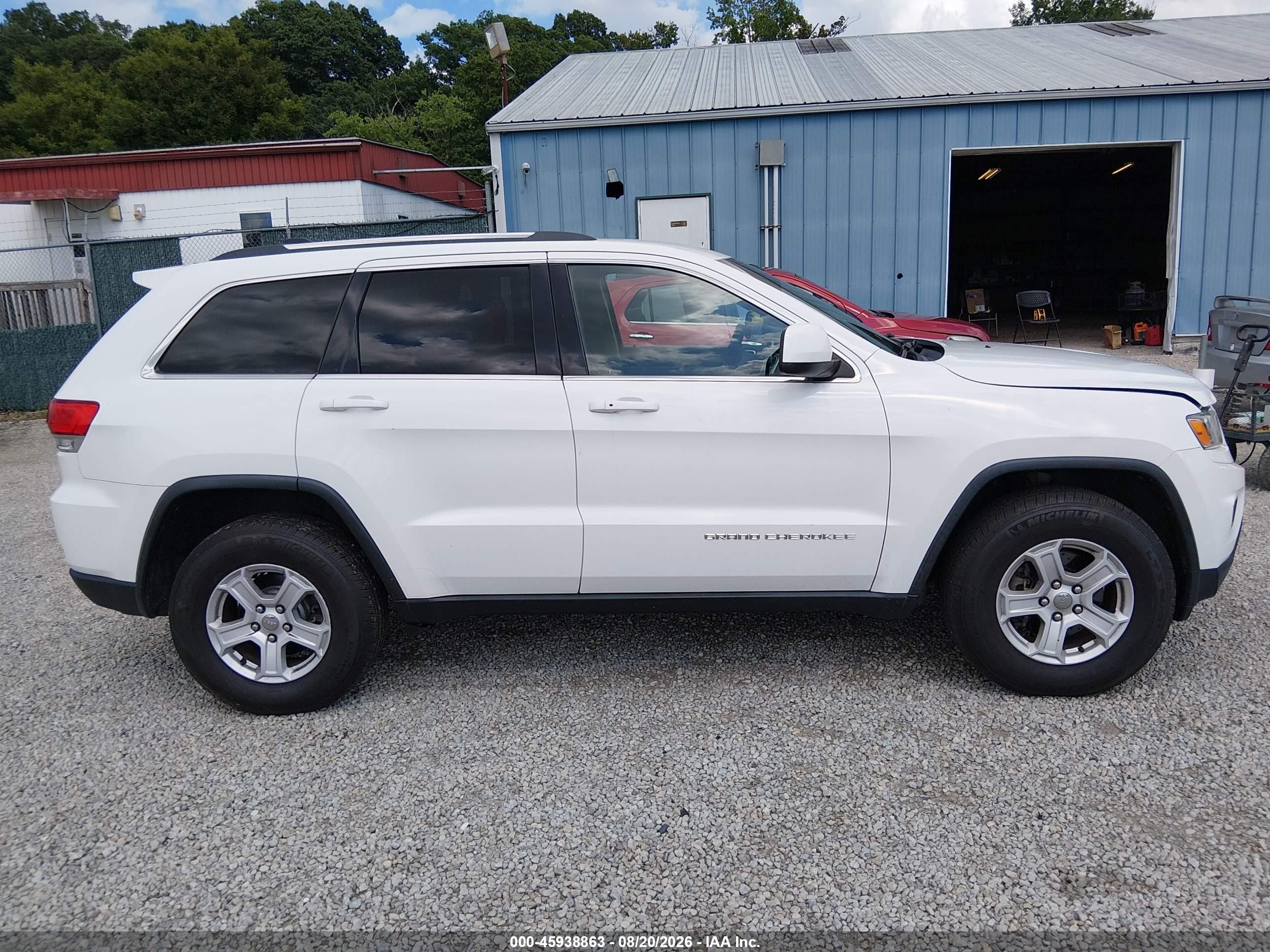 2014 Jeep Grand Cherokee Laredo White vin: 1C4RJFAG5EC319810
