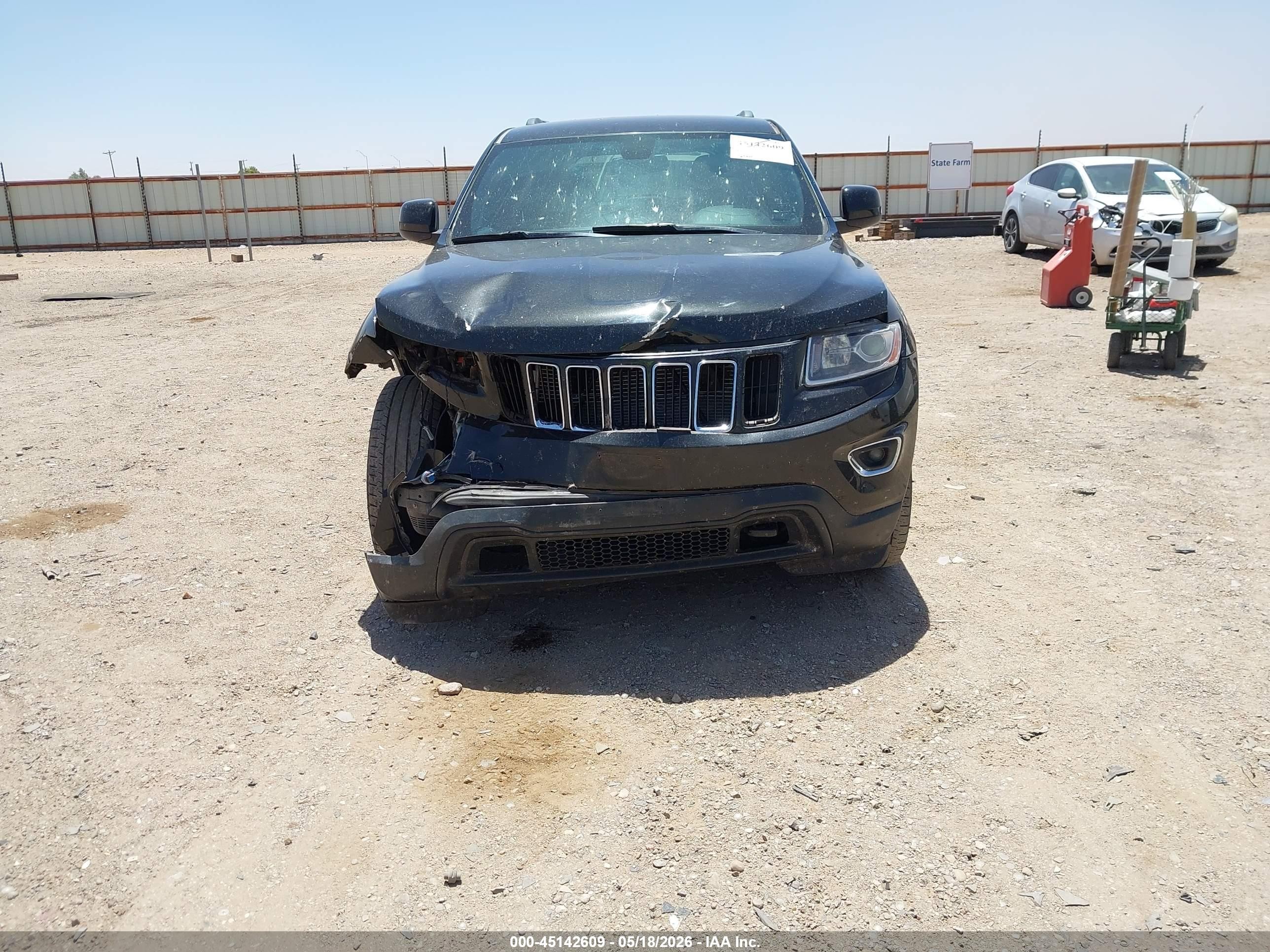 2014 Jeep Grand Cherokee Laredo Black vin: 1C4RJFAG5EC383930